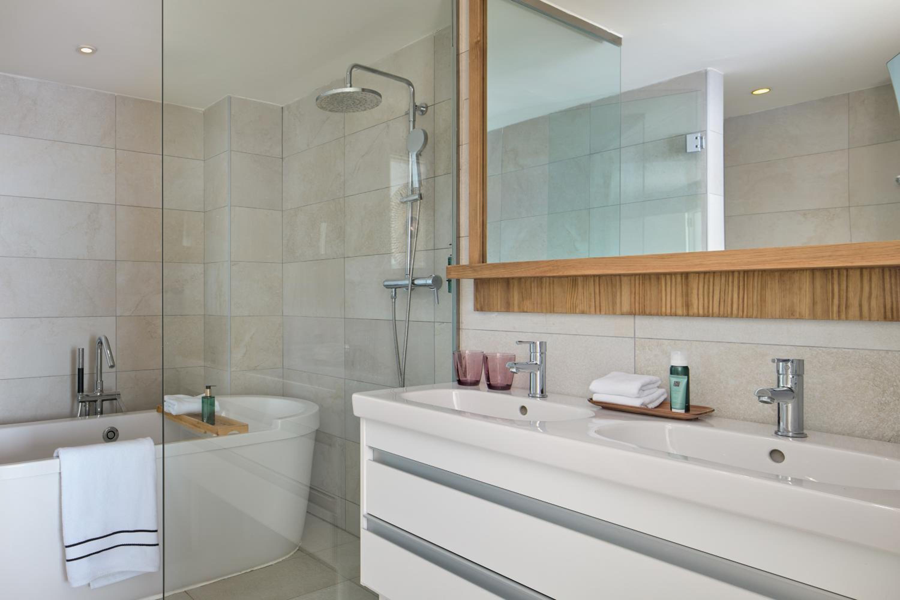 The Level Grand Suite Sea View photo 3