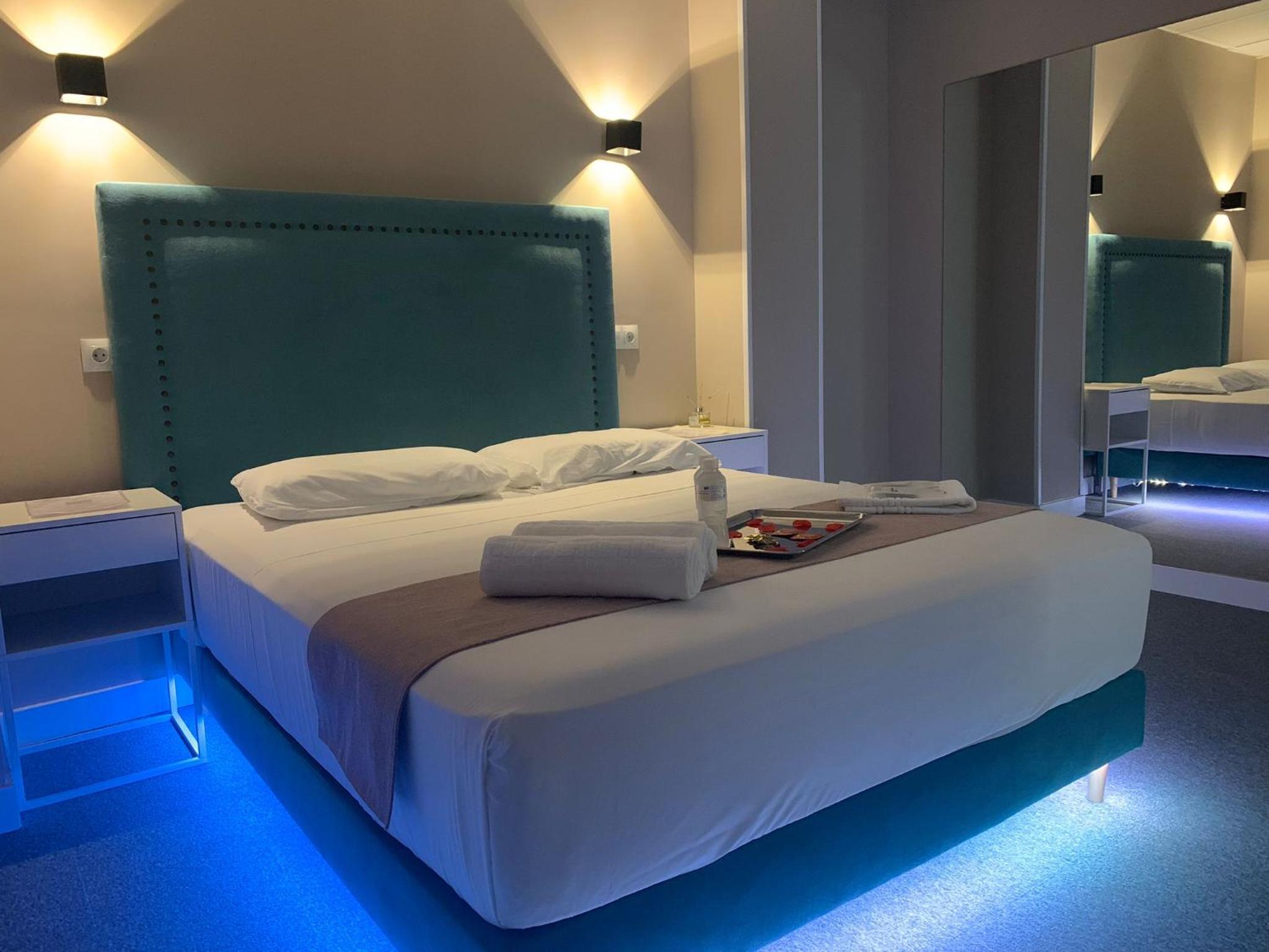 Habitación Doble con Baño Privado