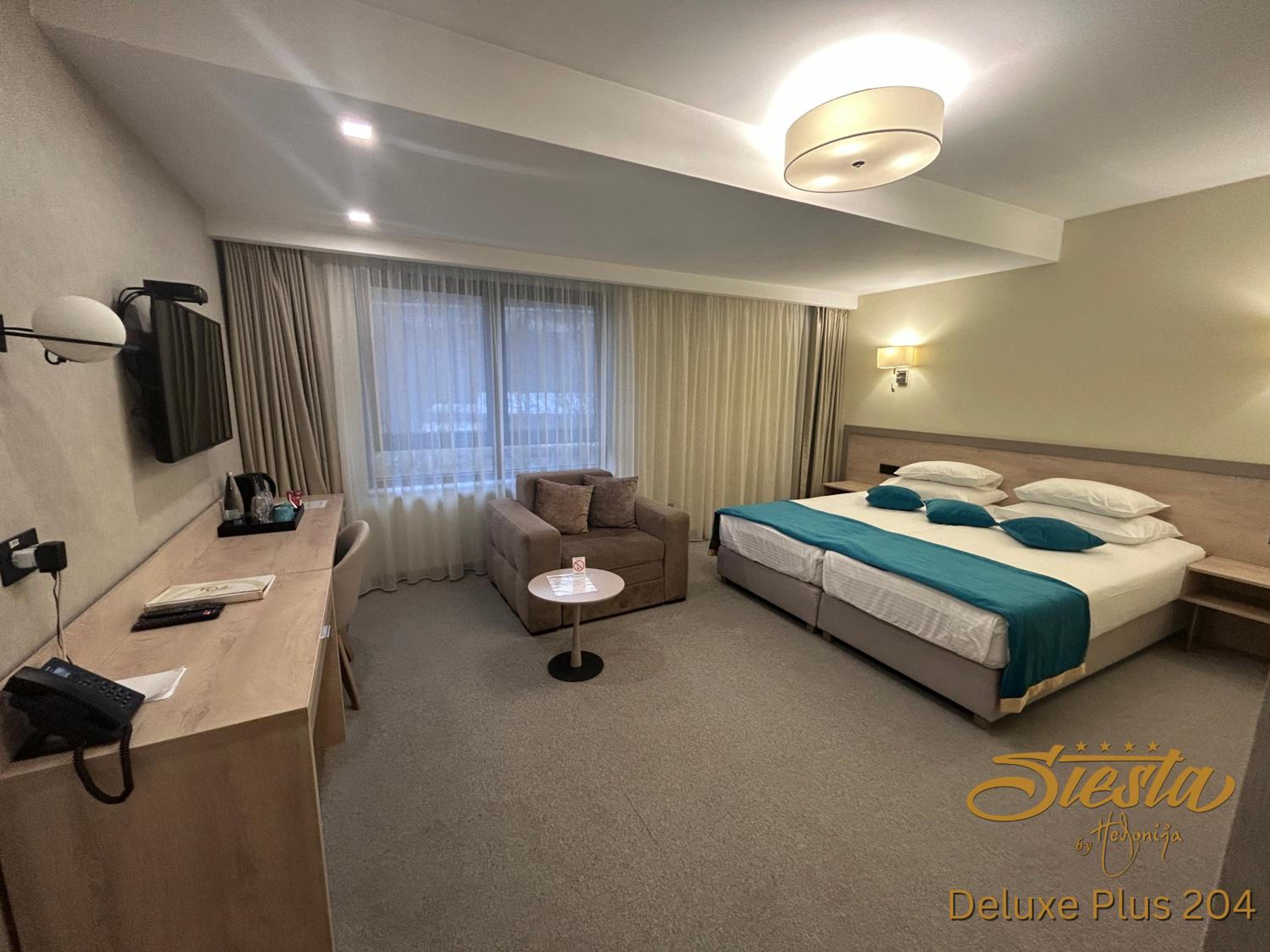 Deluxe Triple Room photo 1