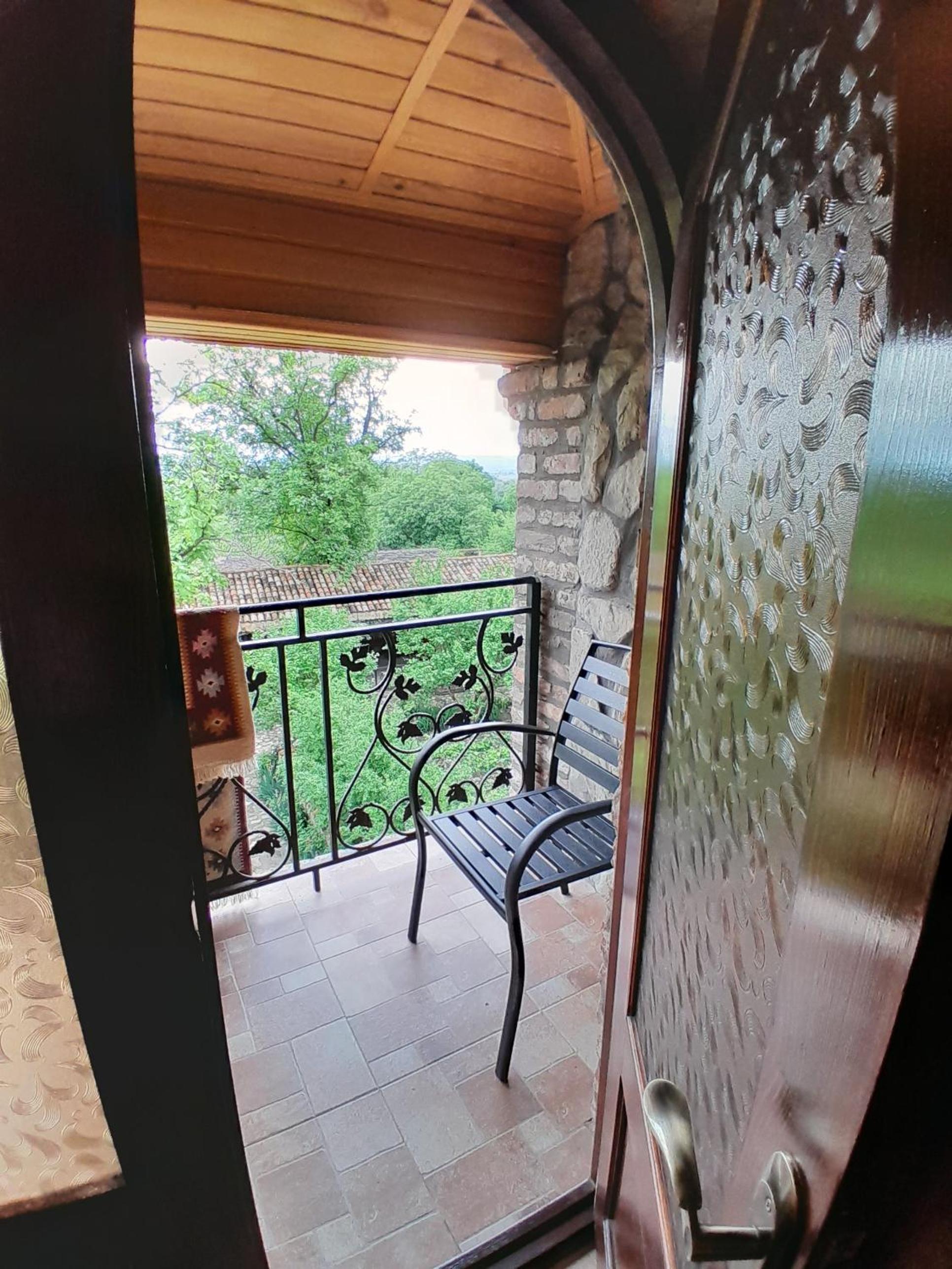 Deluxe Double or Twin Room with Balcony photo 3