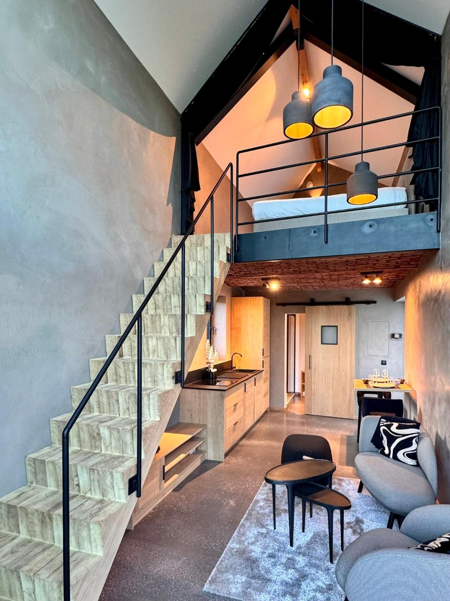 One-Bedroom House photo 1