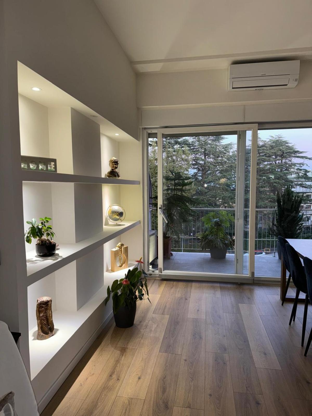 Apartment With View And Balcony