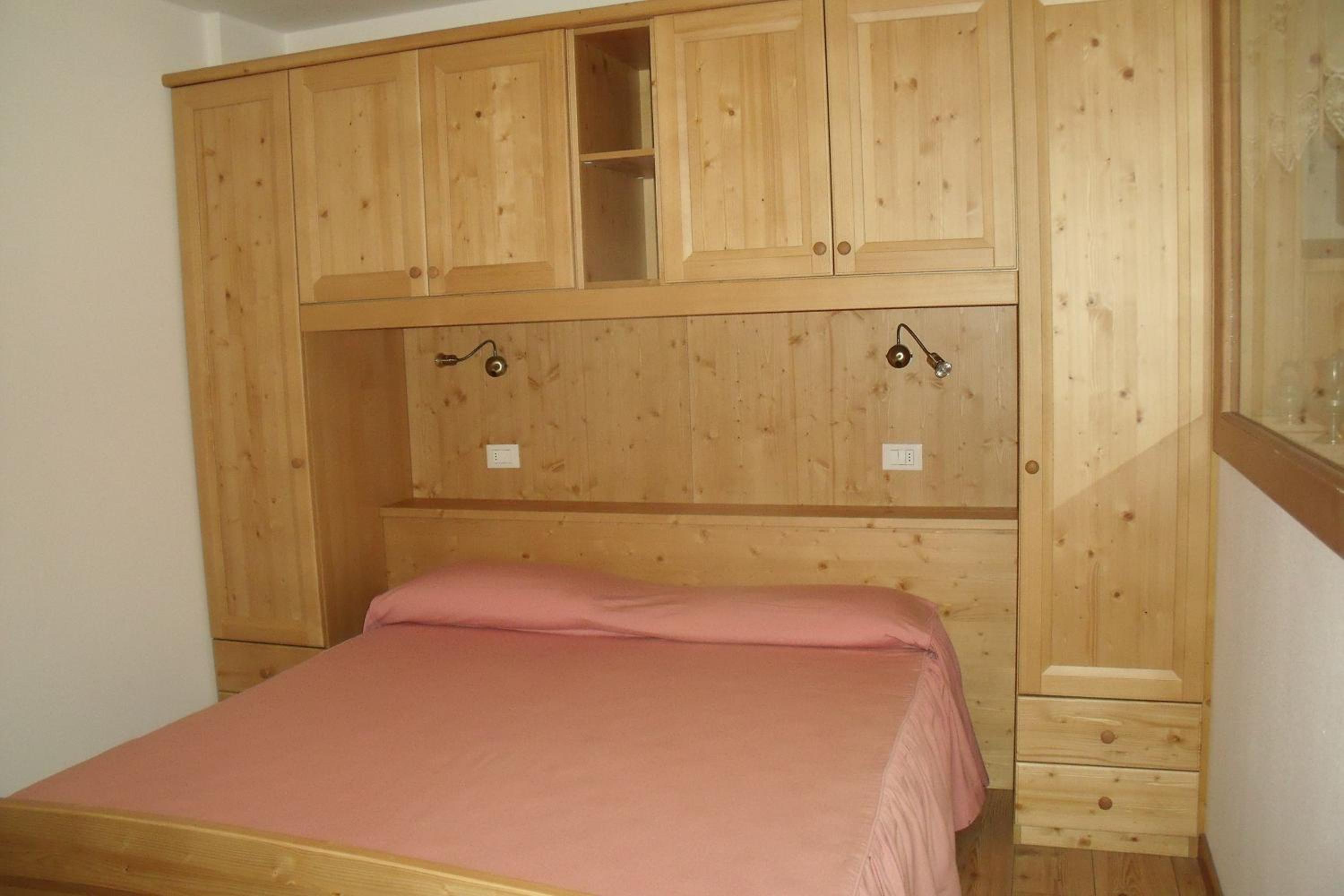 Apartment - Ground Floor photo 3