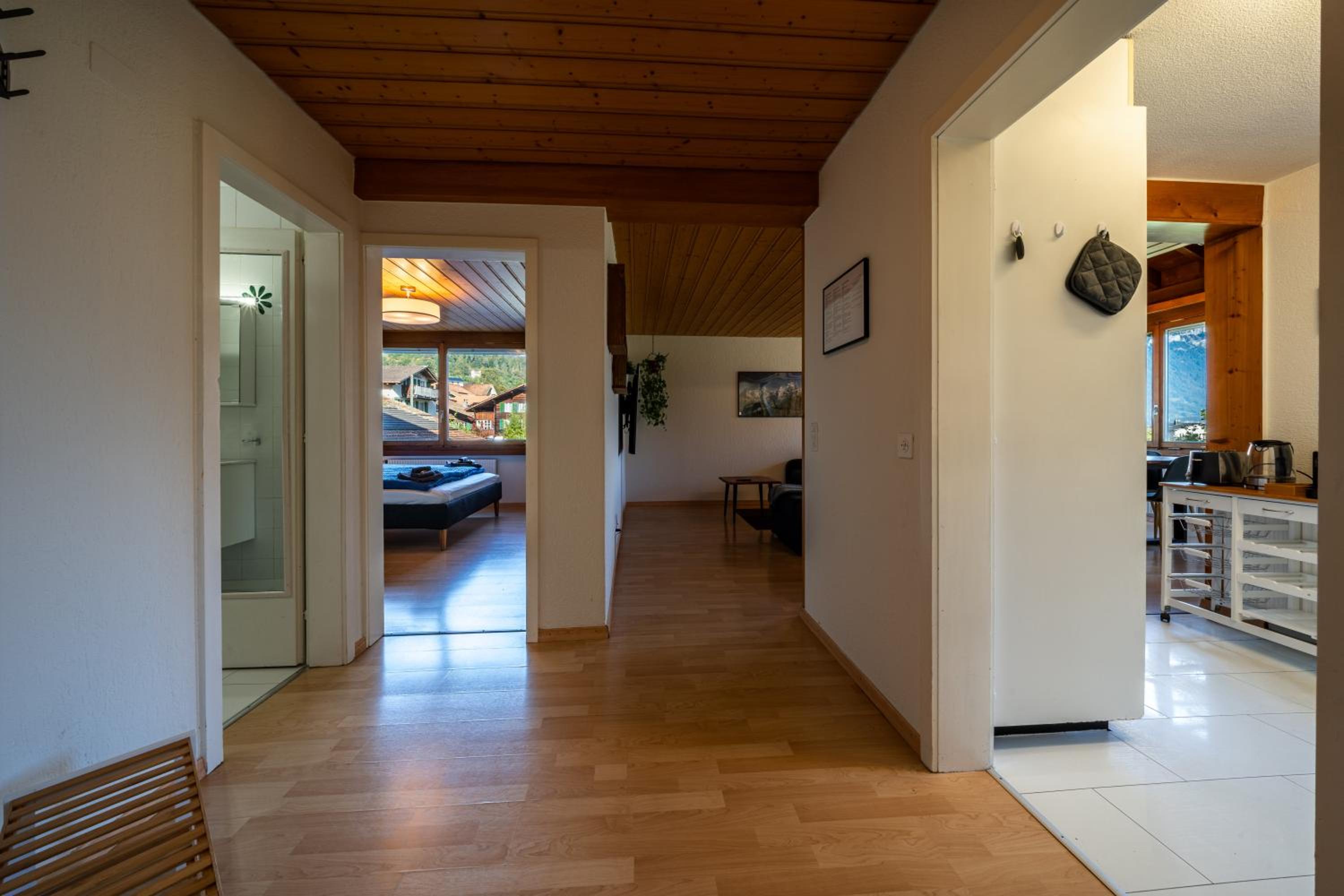 One-Bedroom Apartment with Balcony photo 3