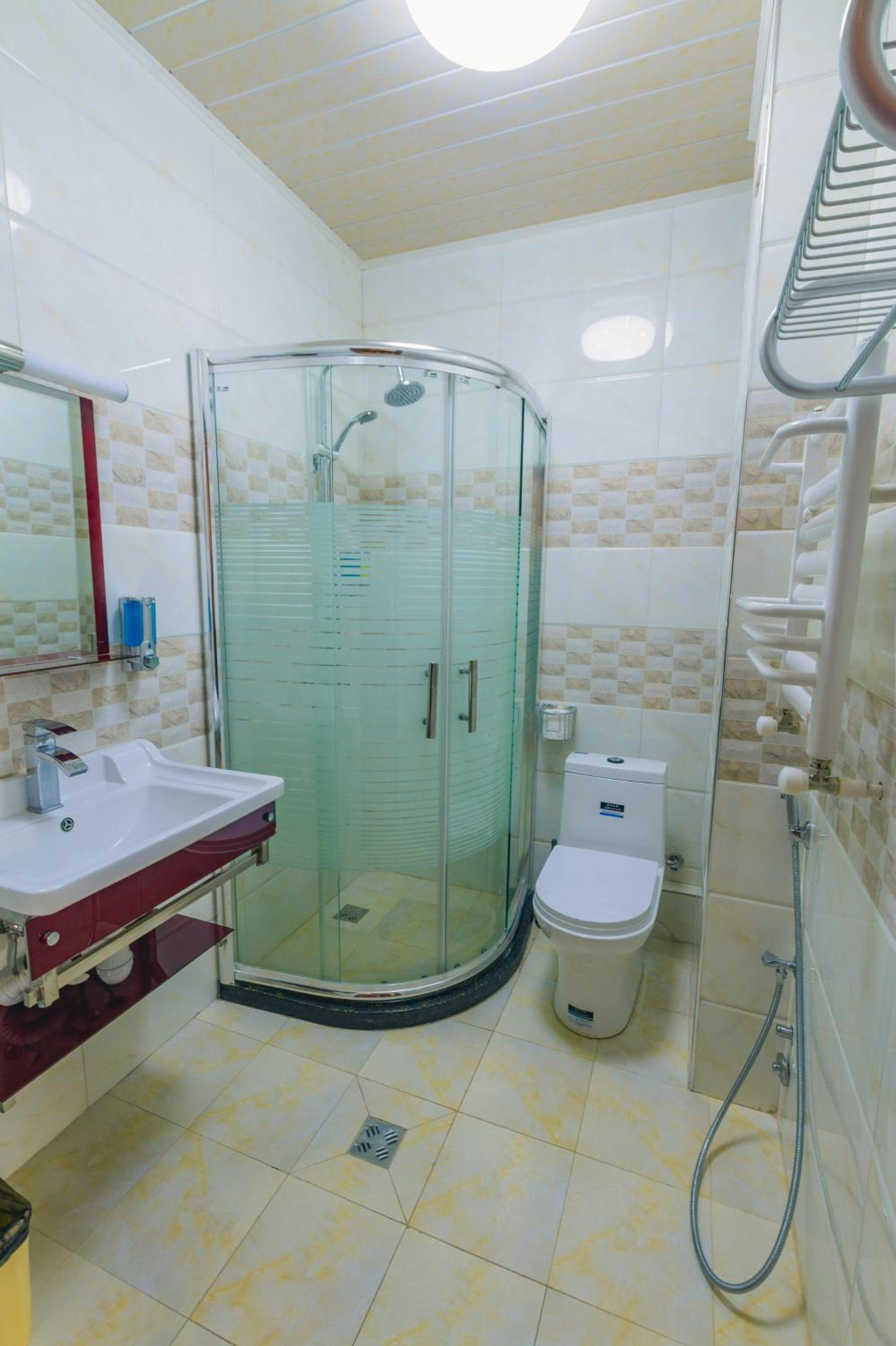 Superior Double or Twin Room - Photo 6