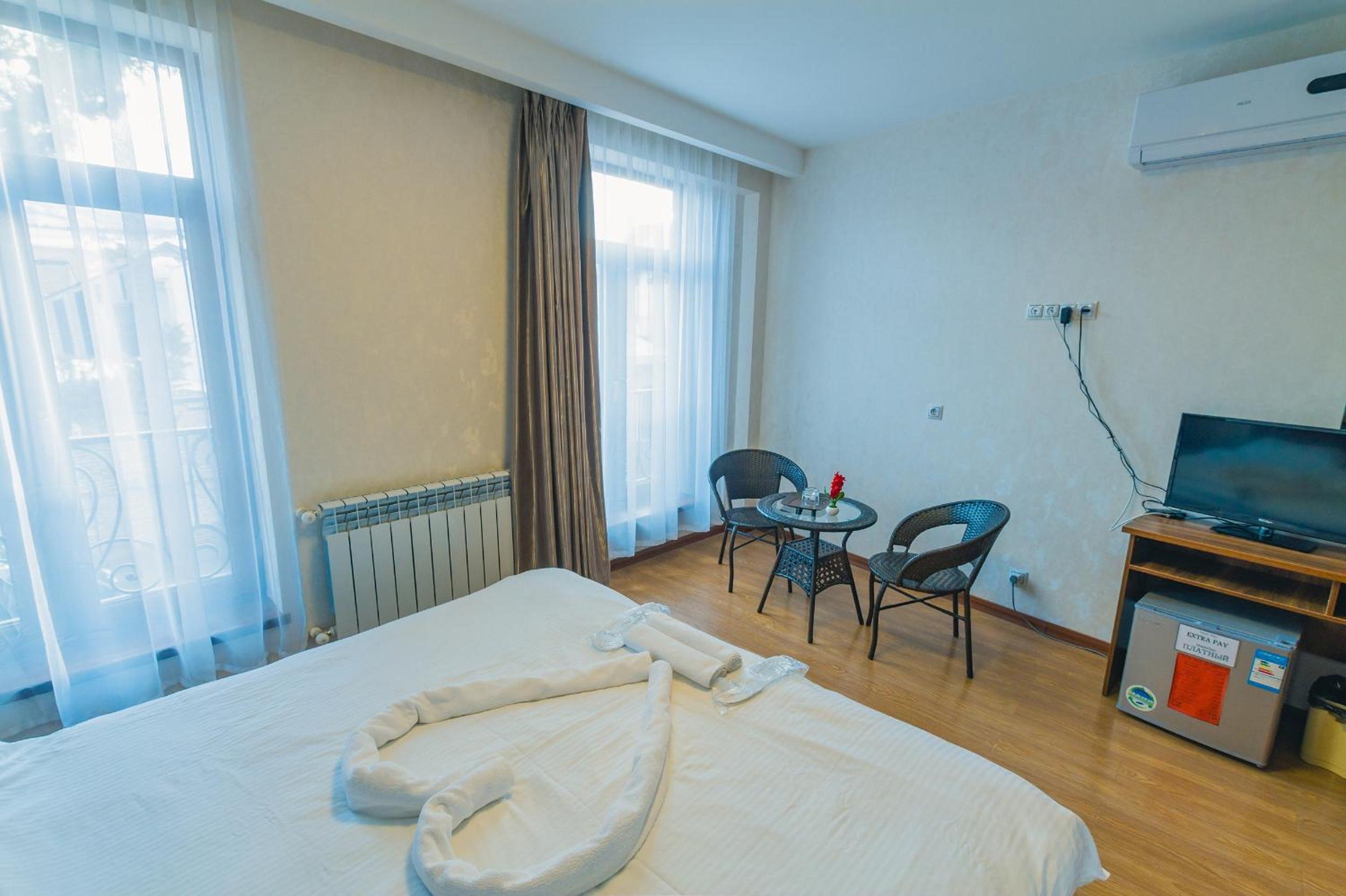 Superior Double or Twin Room - Photo 5