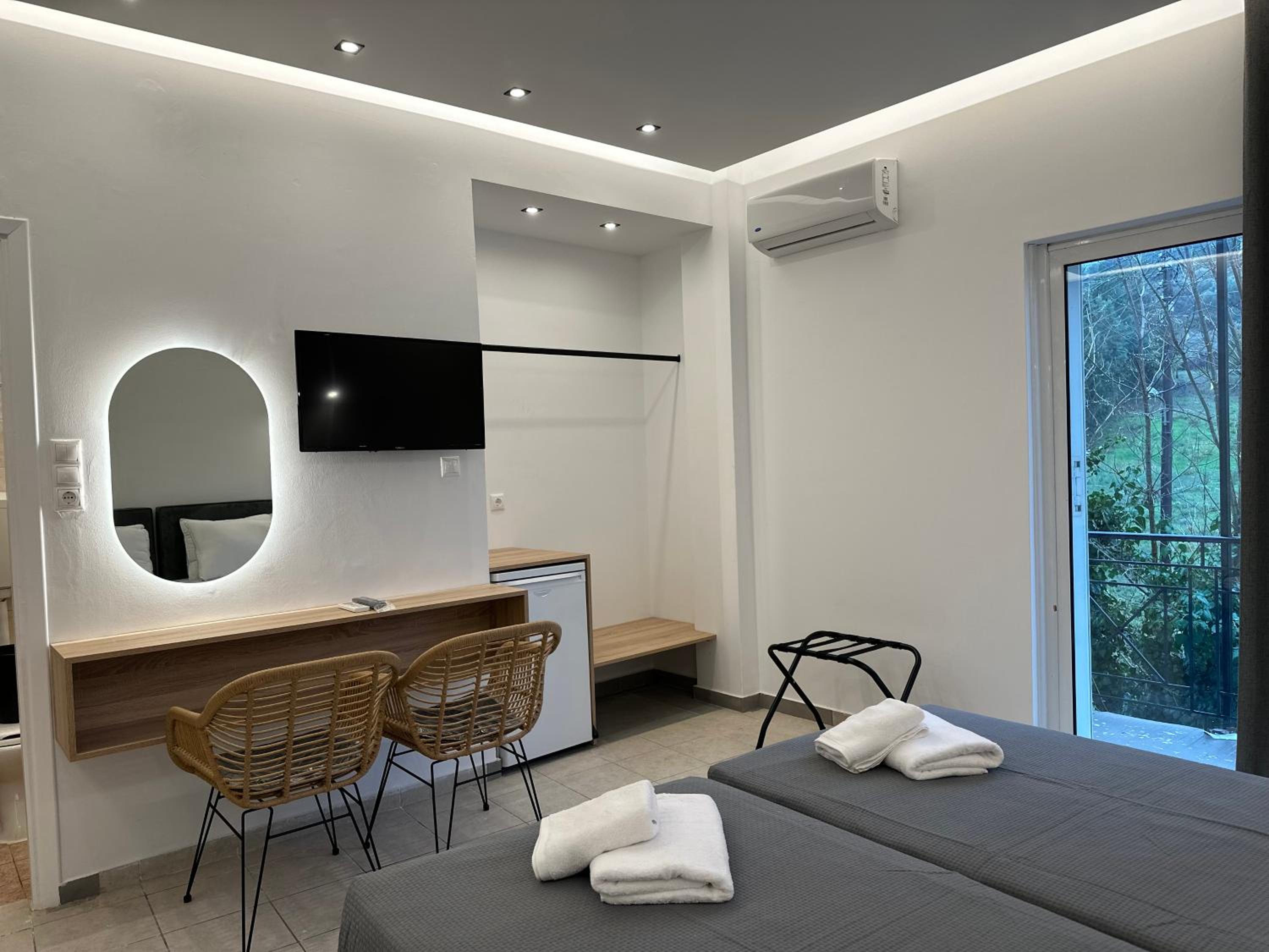 Triple Room photo 2