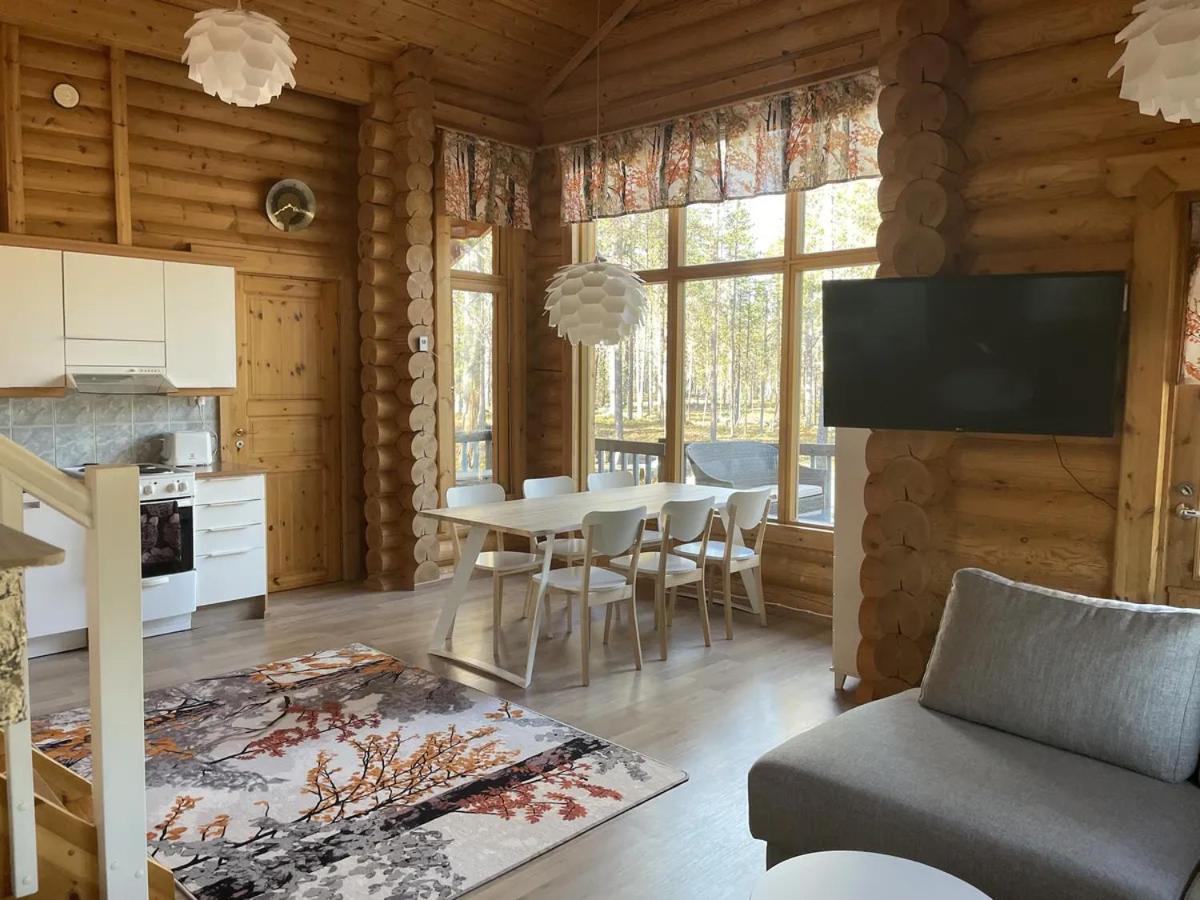 Three-Bedroom Chalet photo 1