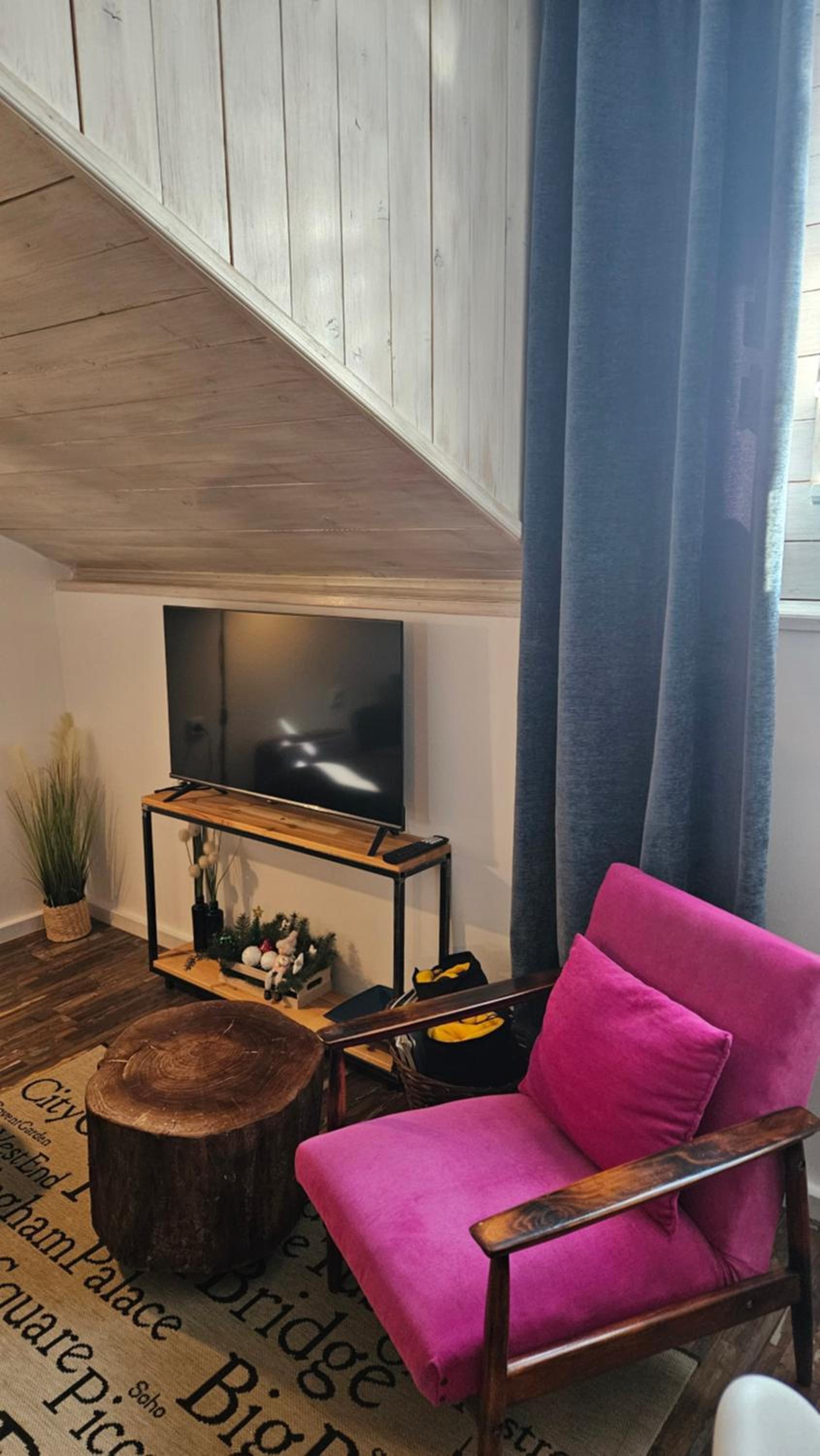 Studio Apartment photo 2