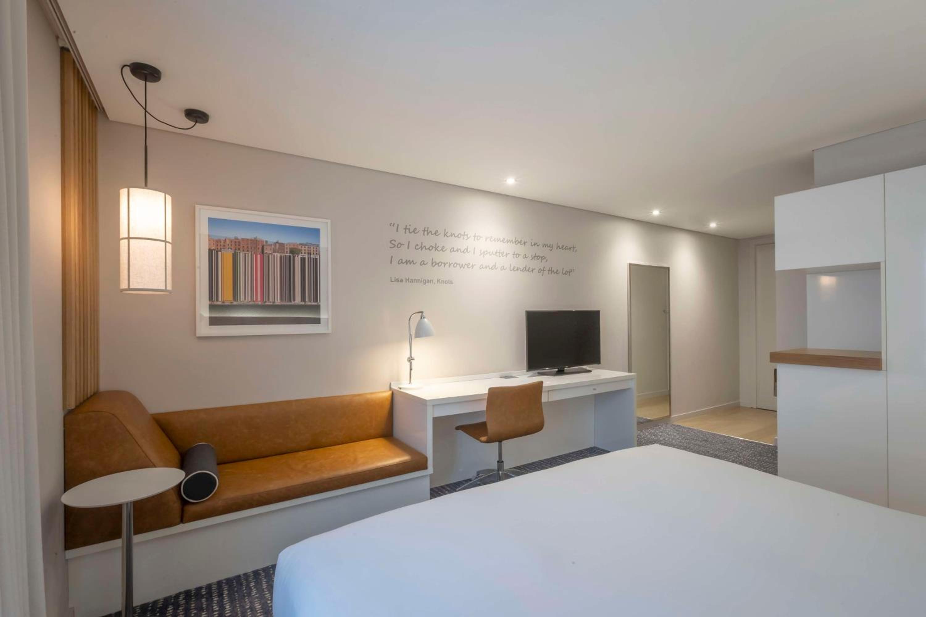 Premium King Room