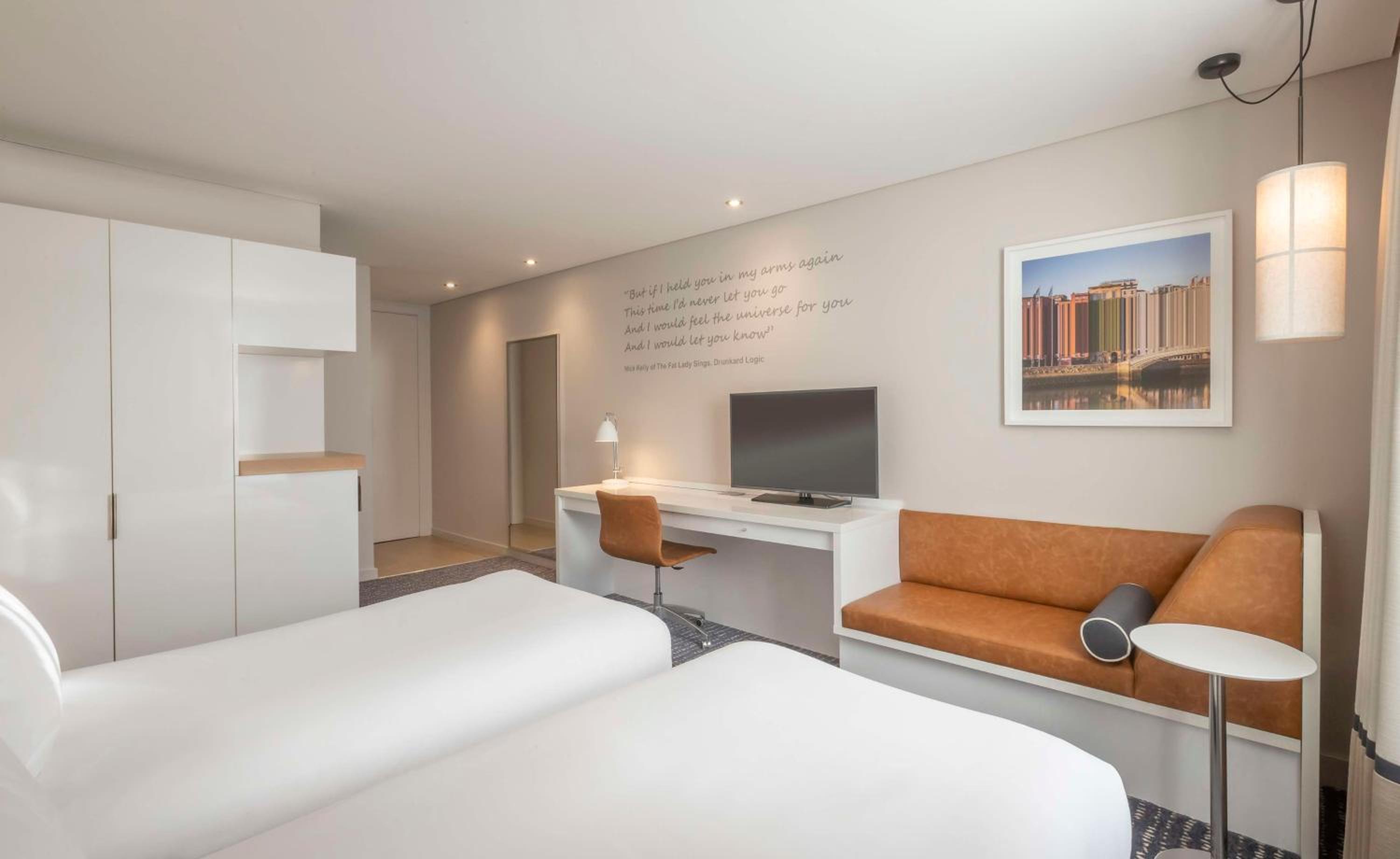 Premium Twin Room