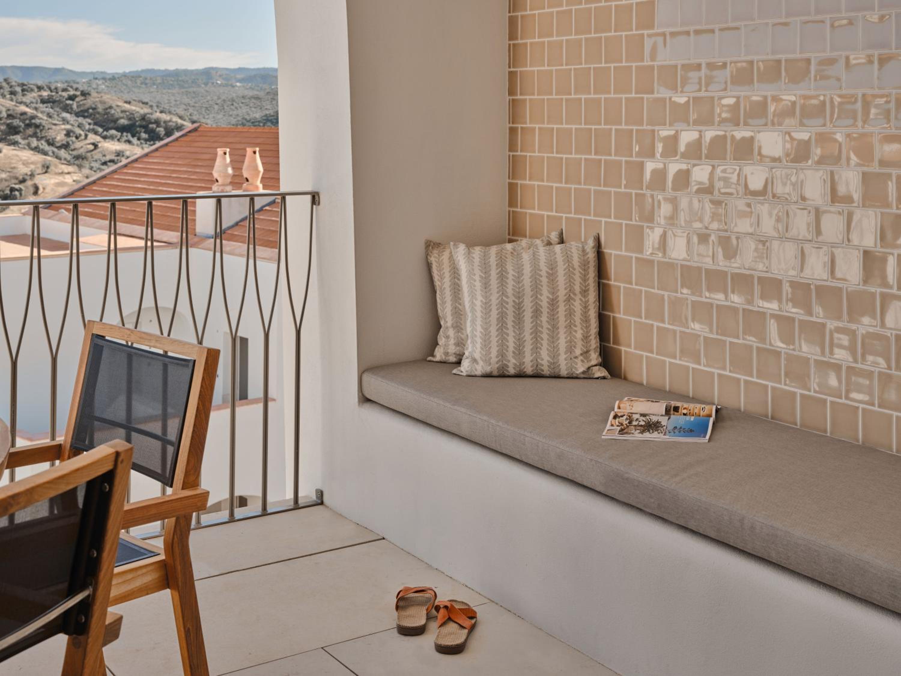 One-Bedroom Apartment with Terrace