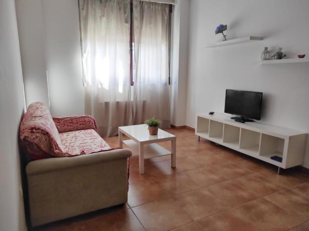 One-Bedroom Apartment - Photo 9