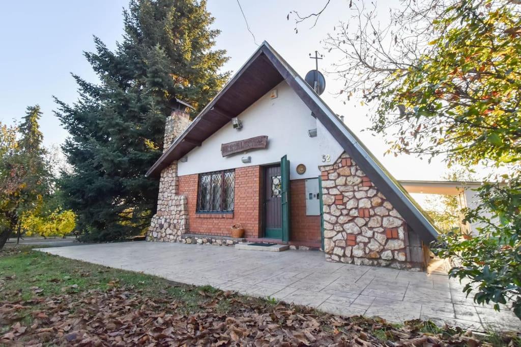 Two-Bedroom House photo 2