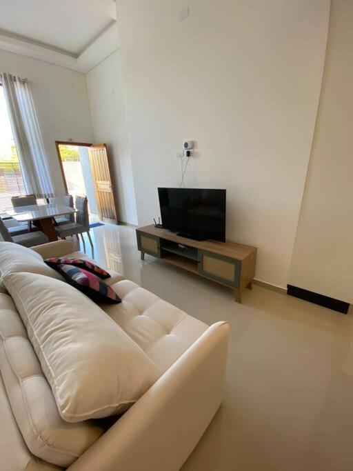 Three-Bedroom House photo 1