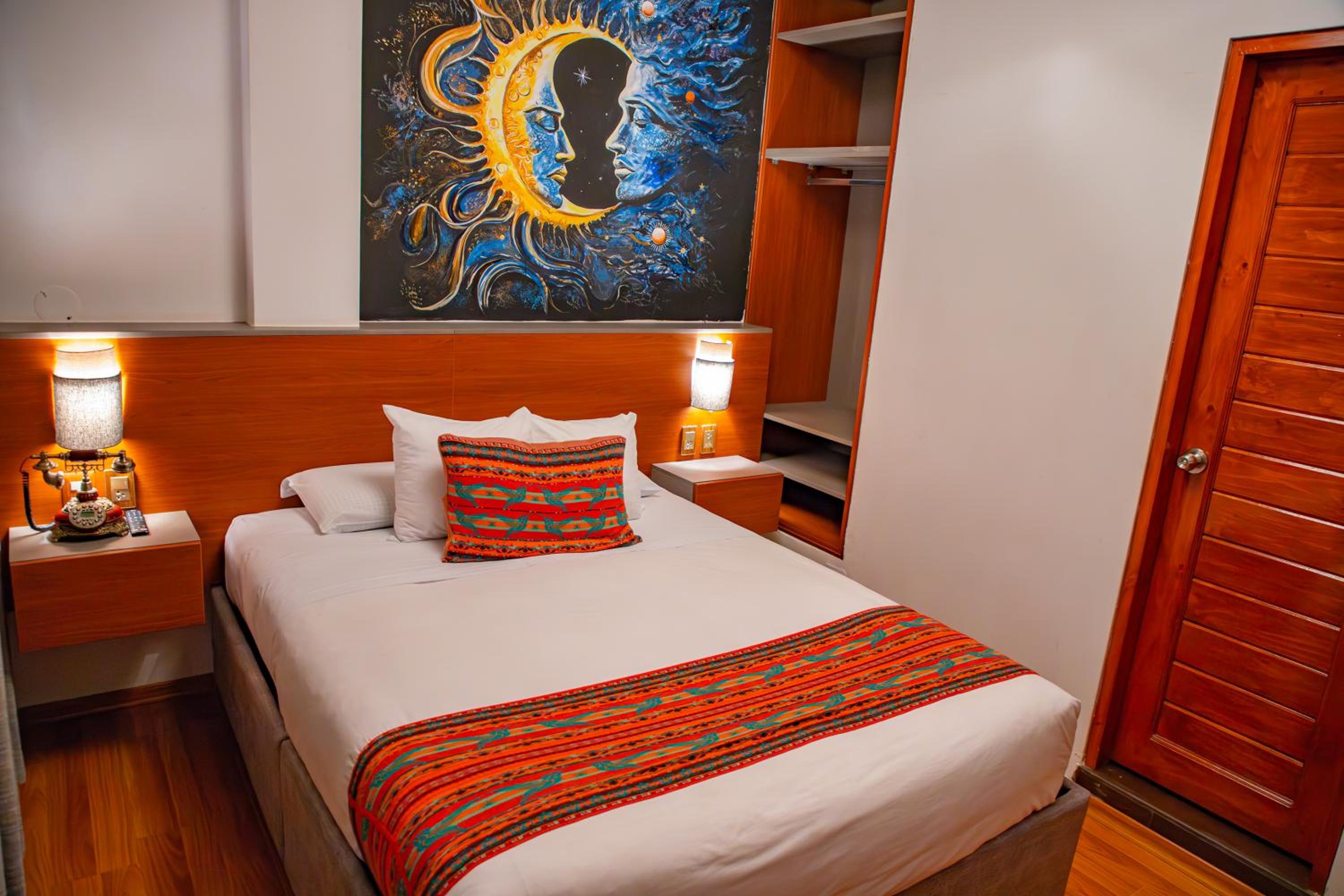 Superior King Room
