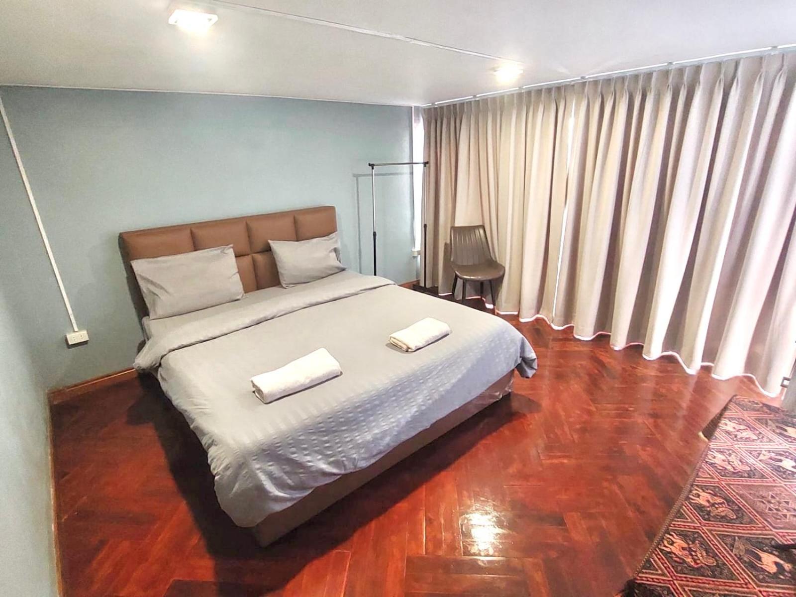 Standard Double Room with Shared Bathroom photo 1