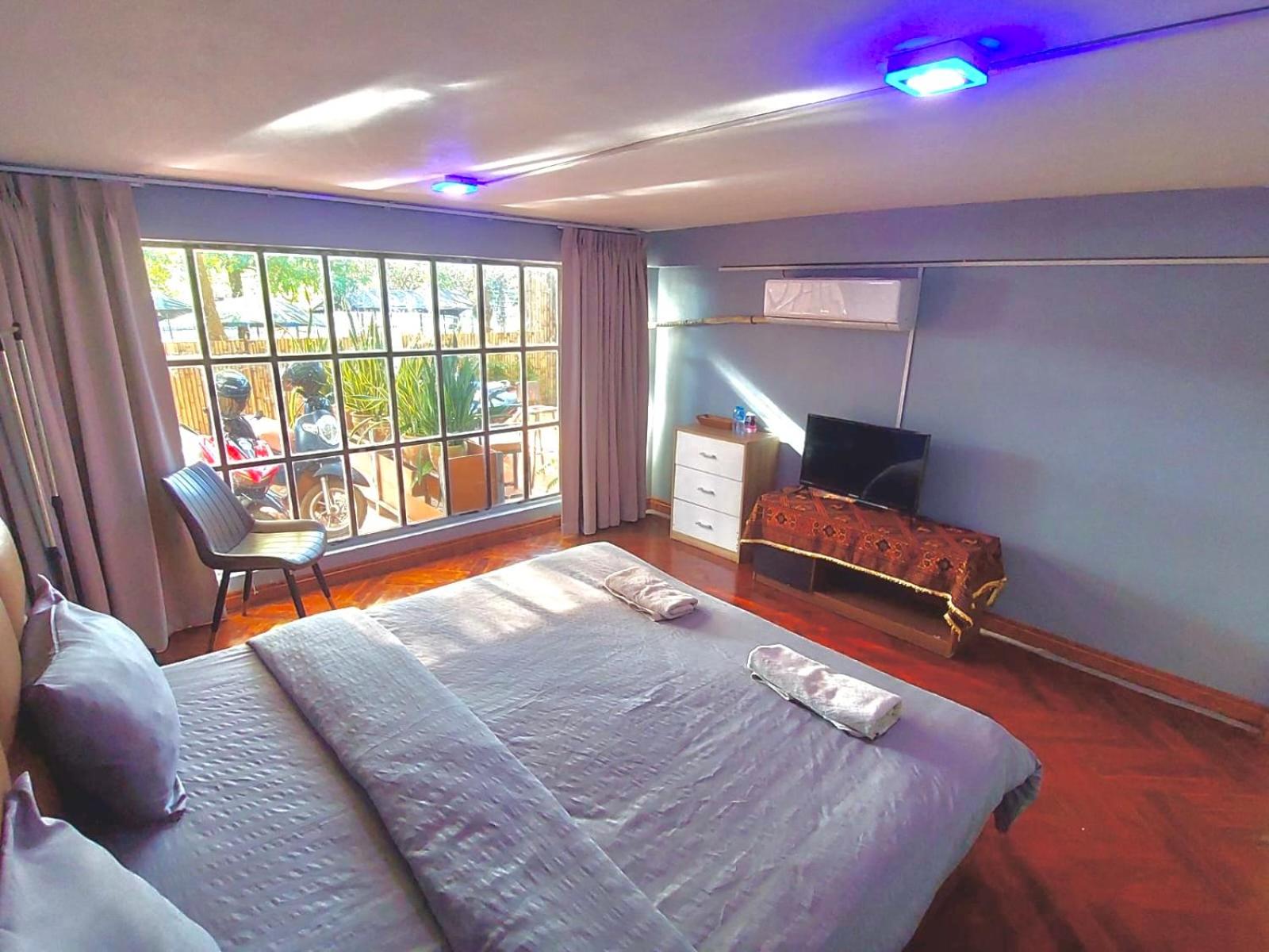 Standard Double Room with Shared Bathroom photo 2