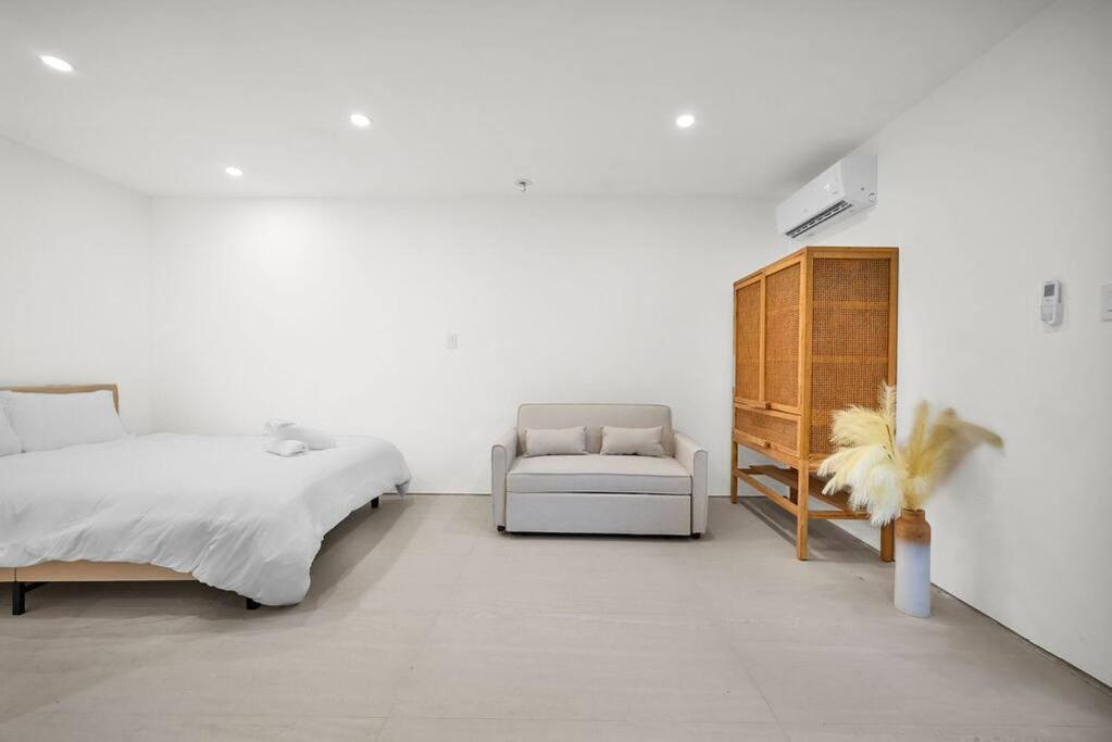 Villa photo 1