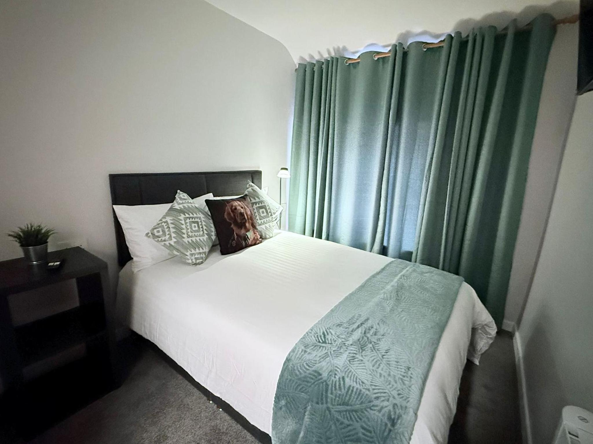 Double Room with Shared Bathroom photo 1