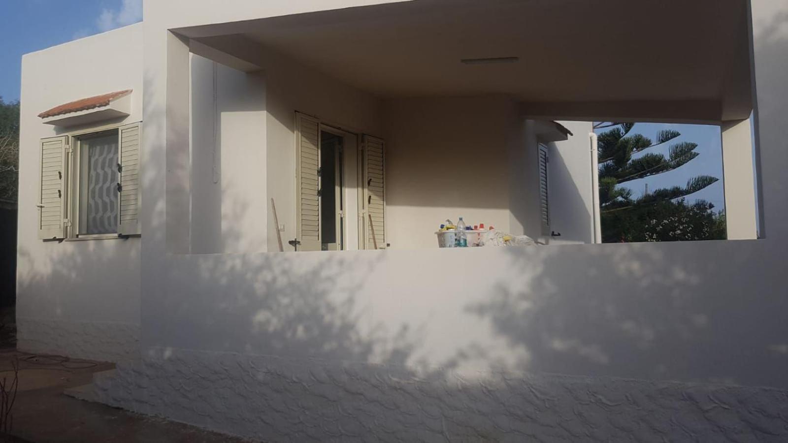 Two-Bedroom House photo 3