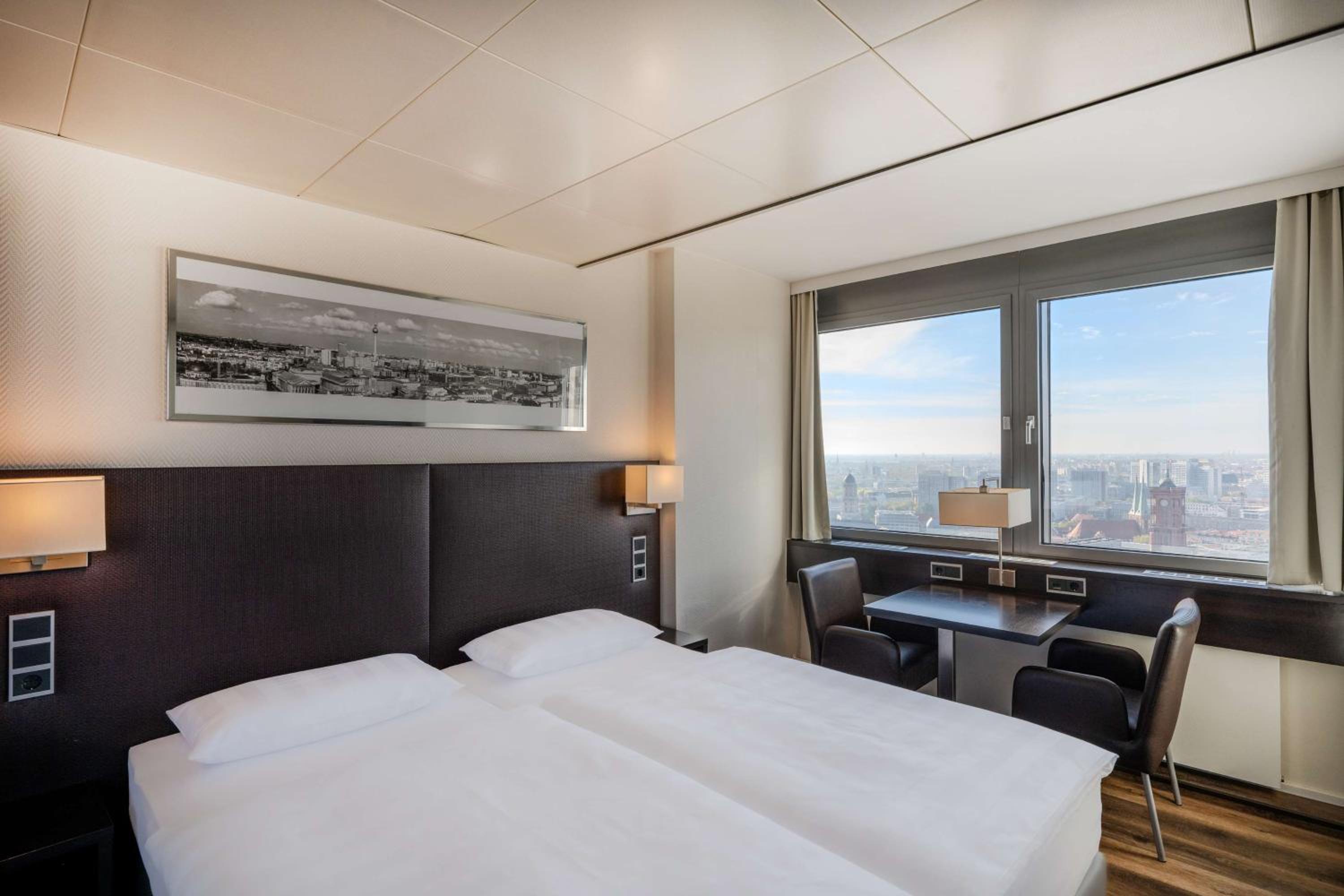 Panorama Double Room with City View