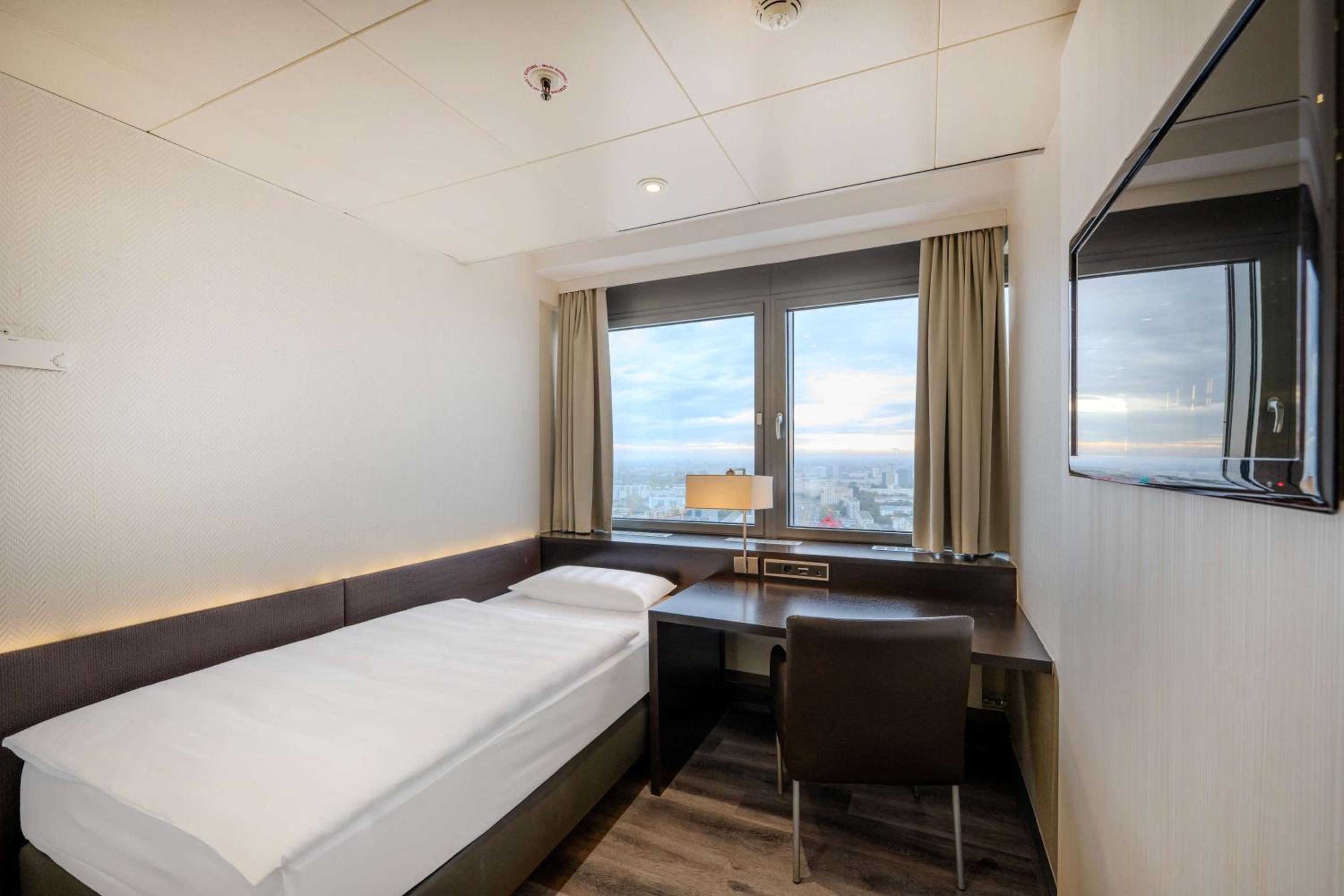 Small Single Room