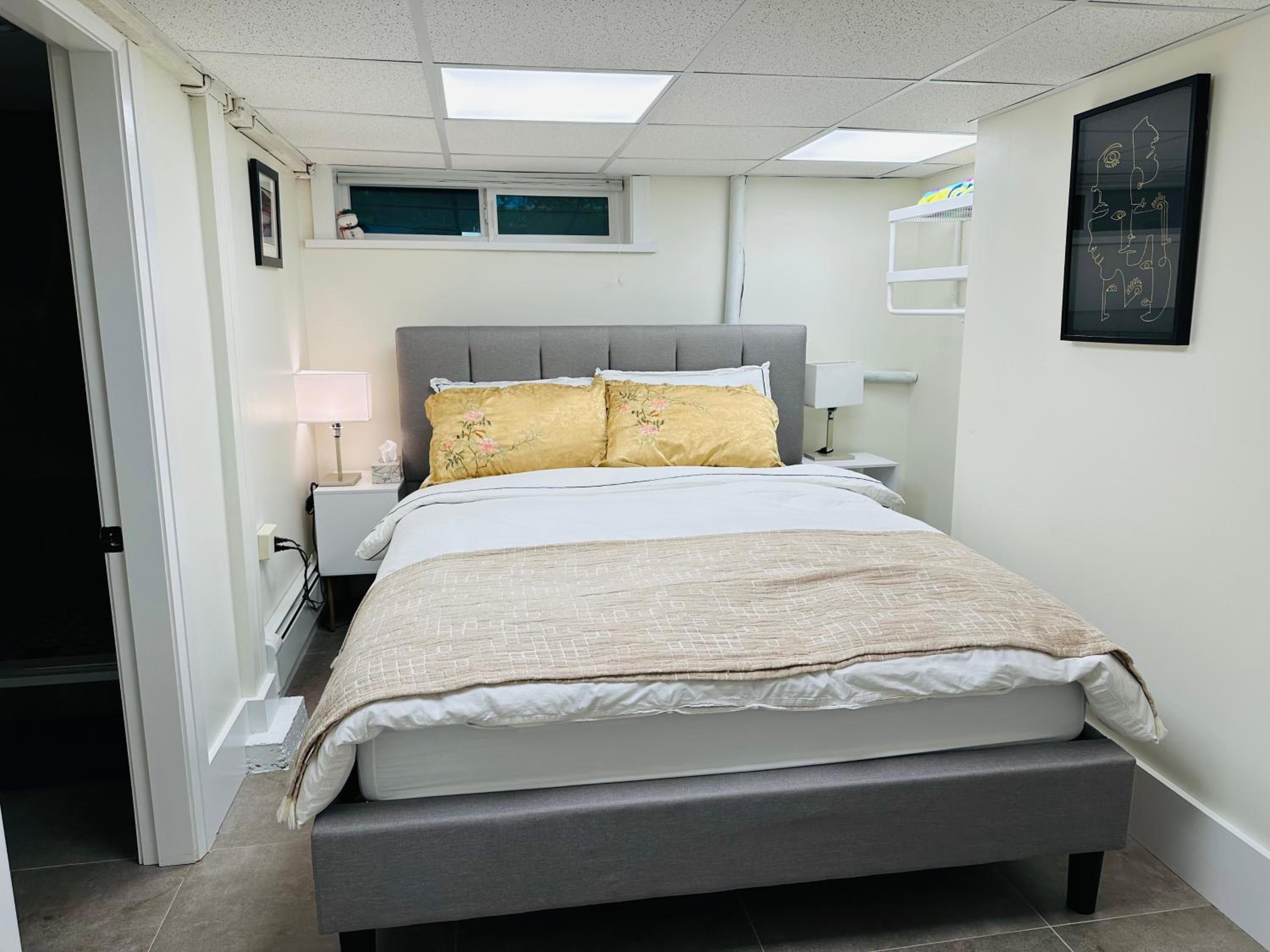 Economy Double Room photo 1