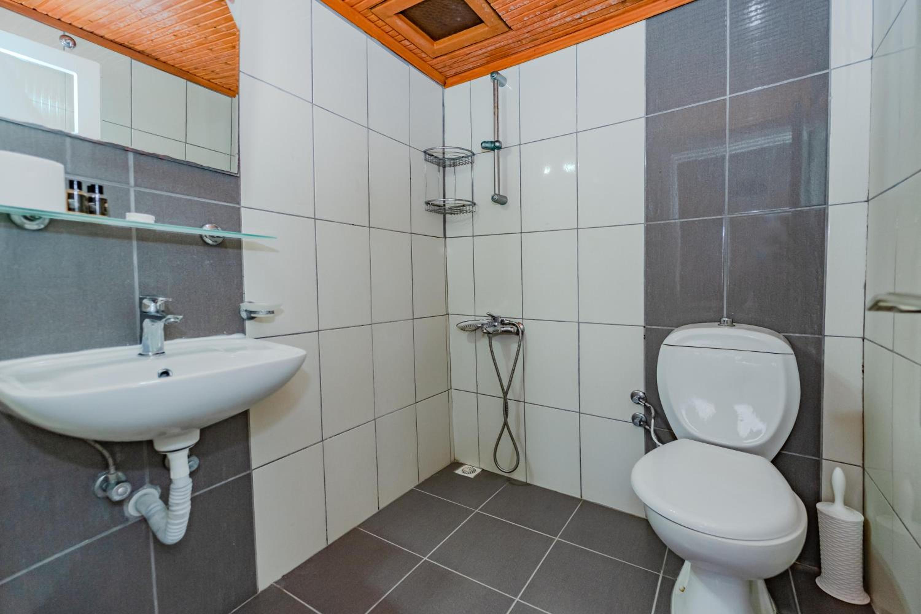 Standard Triple Room photo 3
