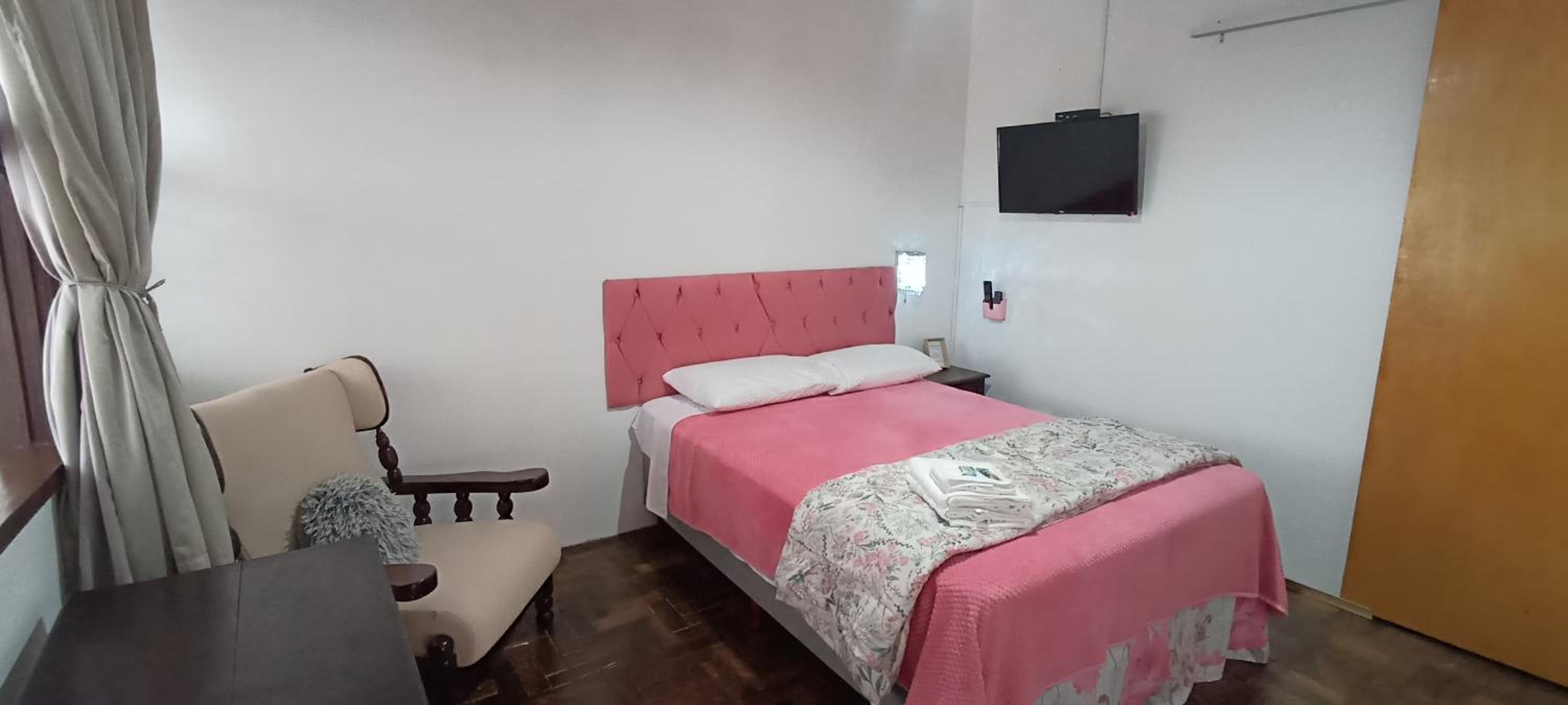 Standard Double Room photo 2