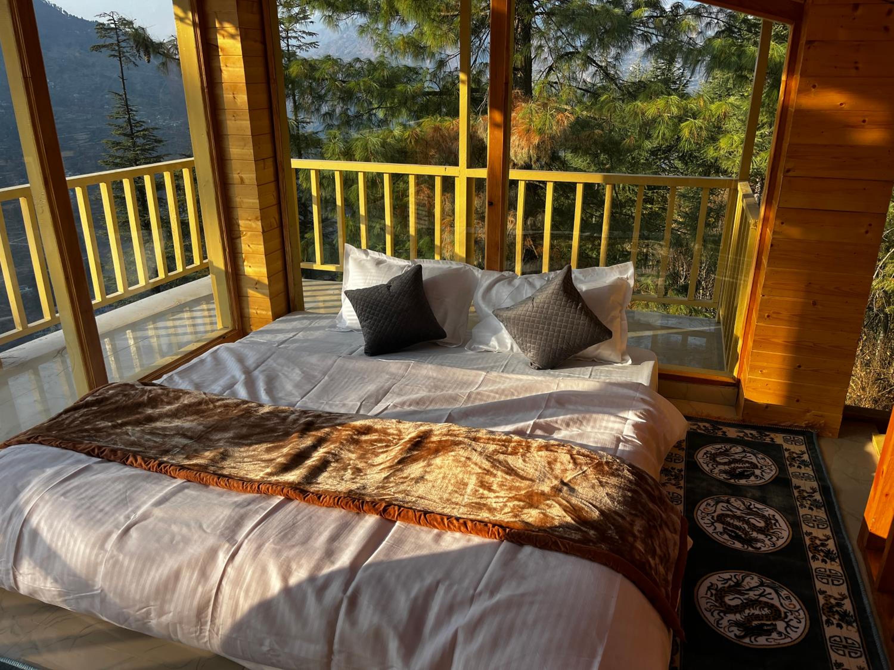 Double Room With Balcony photo 1