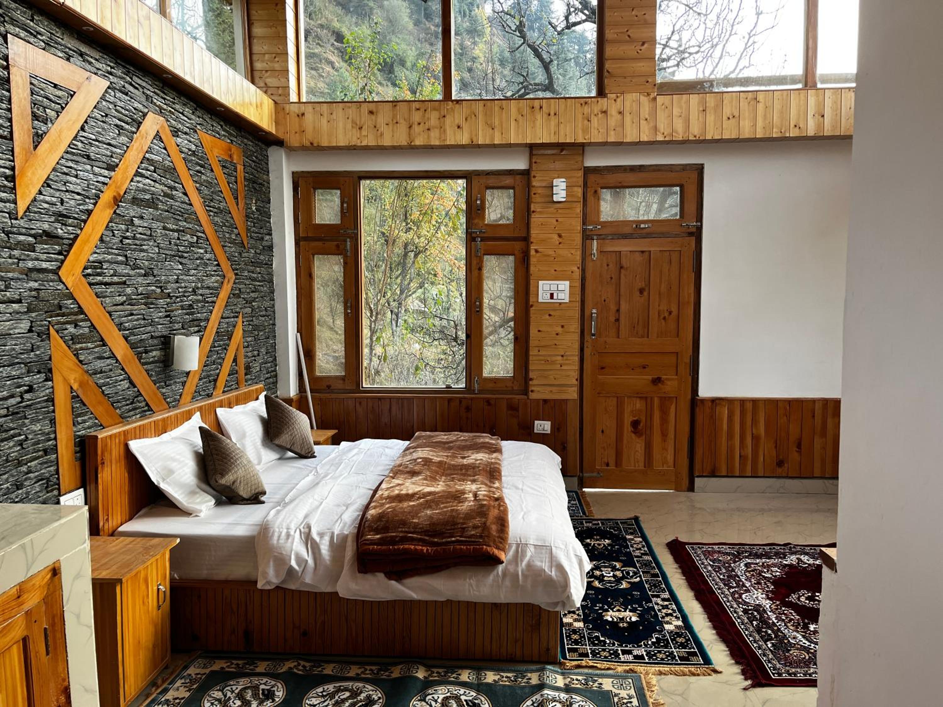 Double Room With Balcony photo 2
