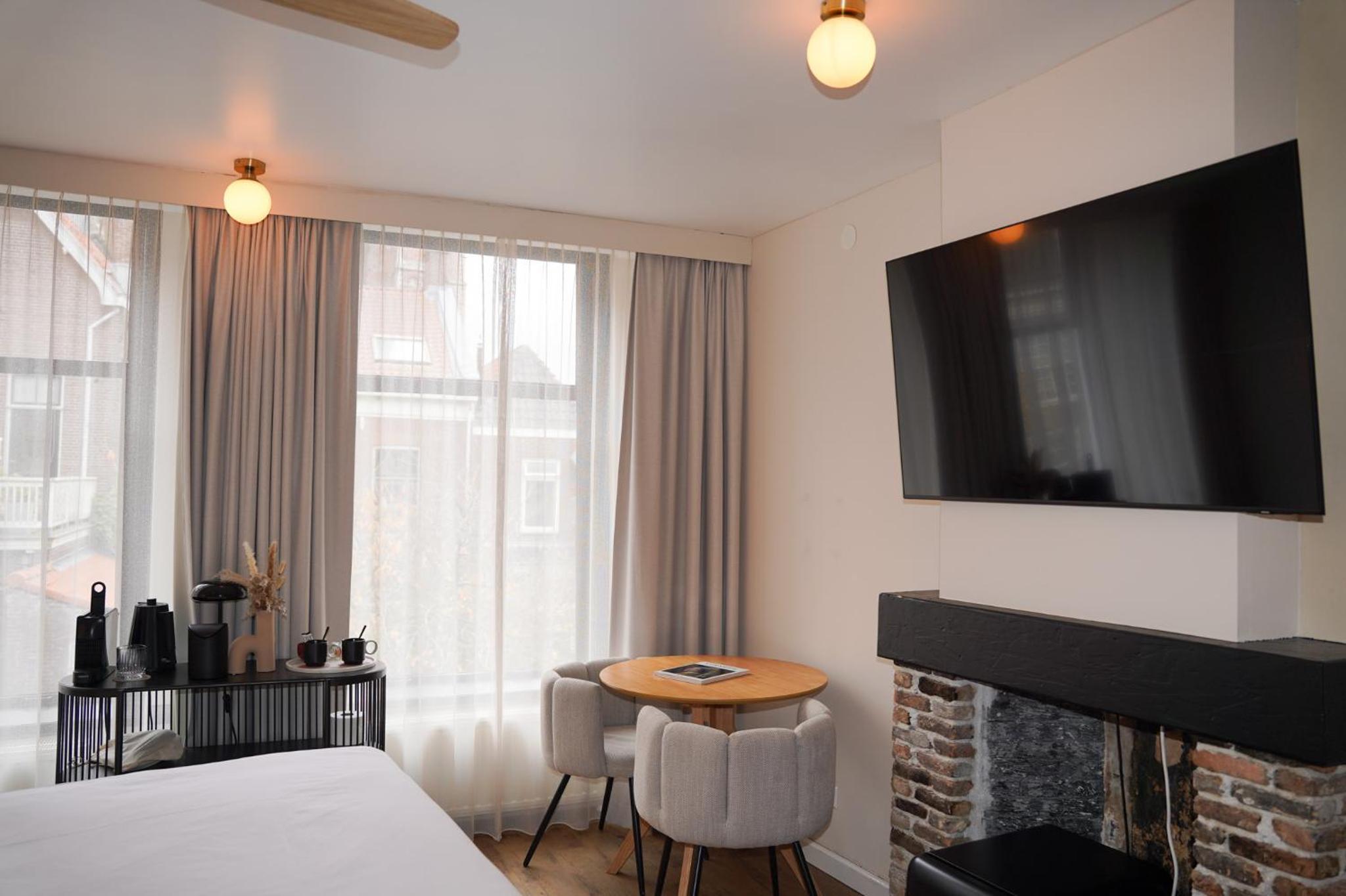 Superior King Room photo 2