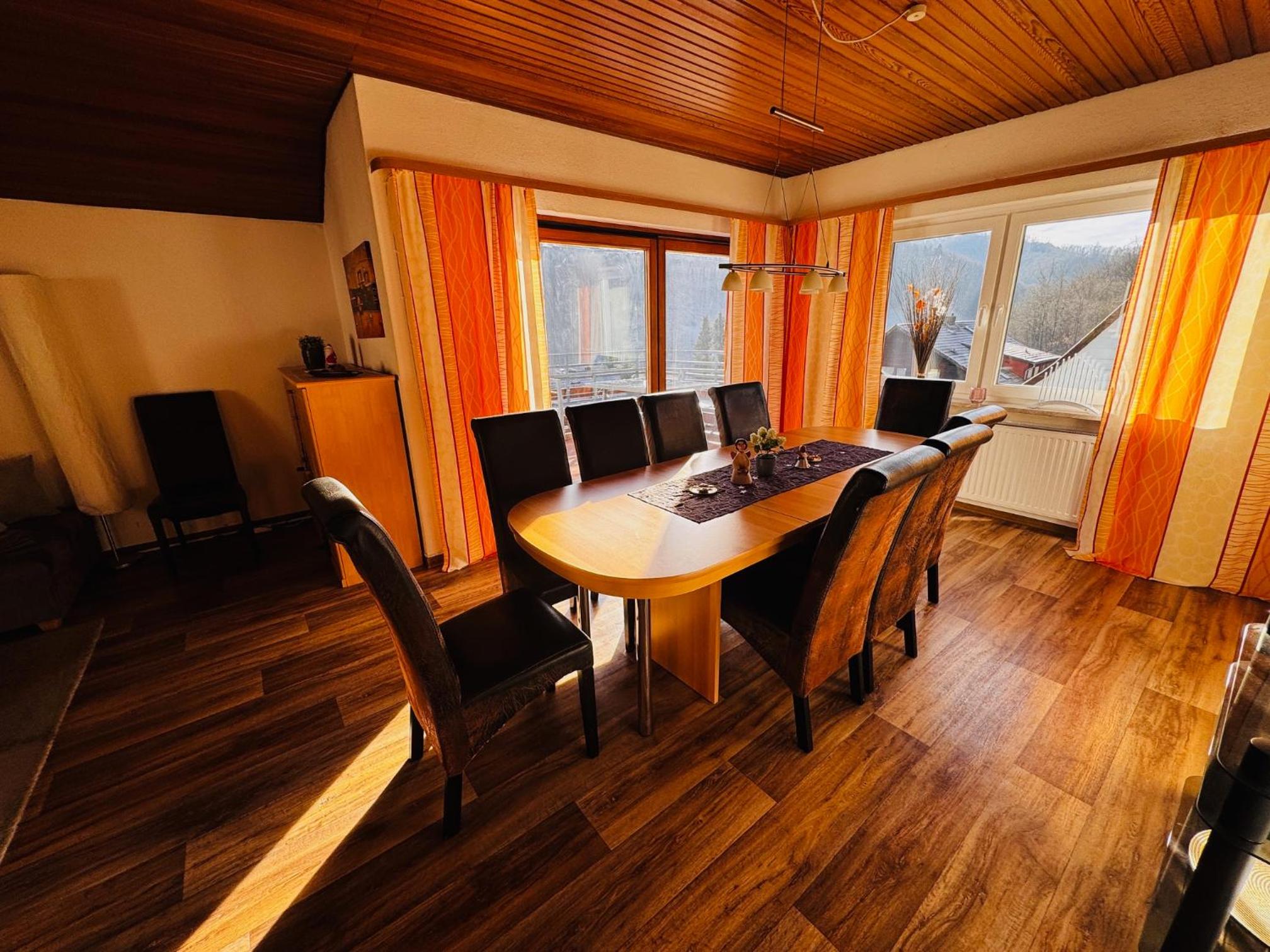 Four-Bedroom House - Photo 28