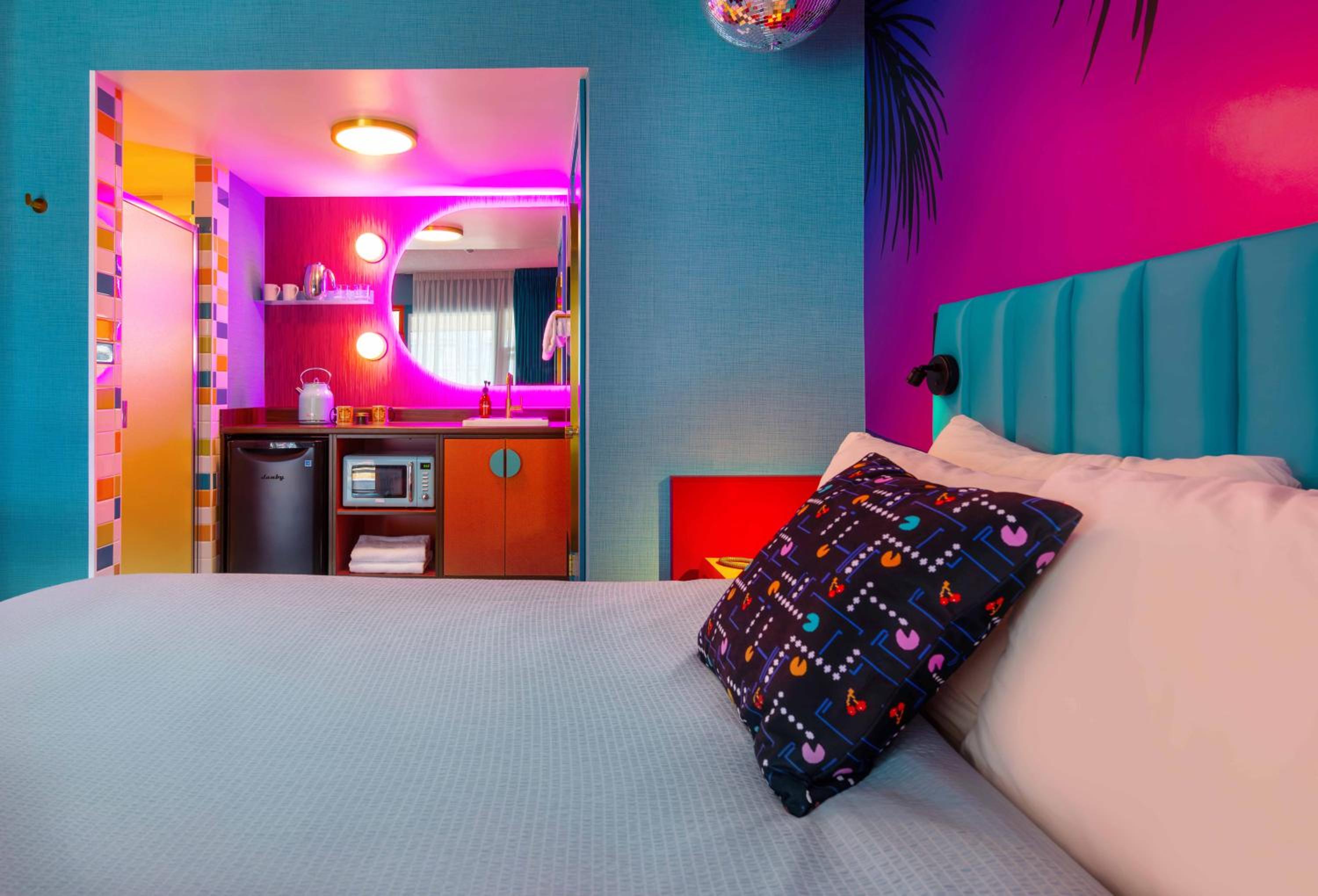 Rebel Room  - Photo 17