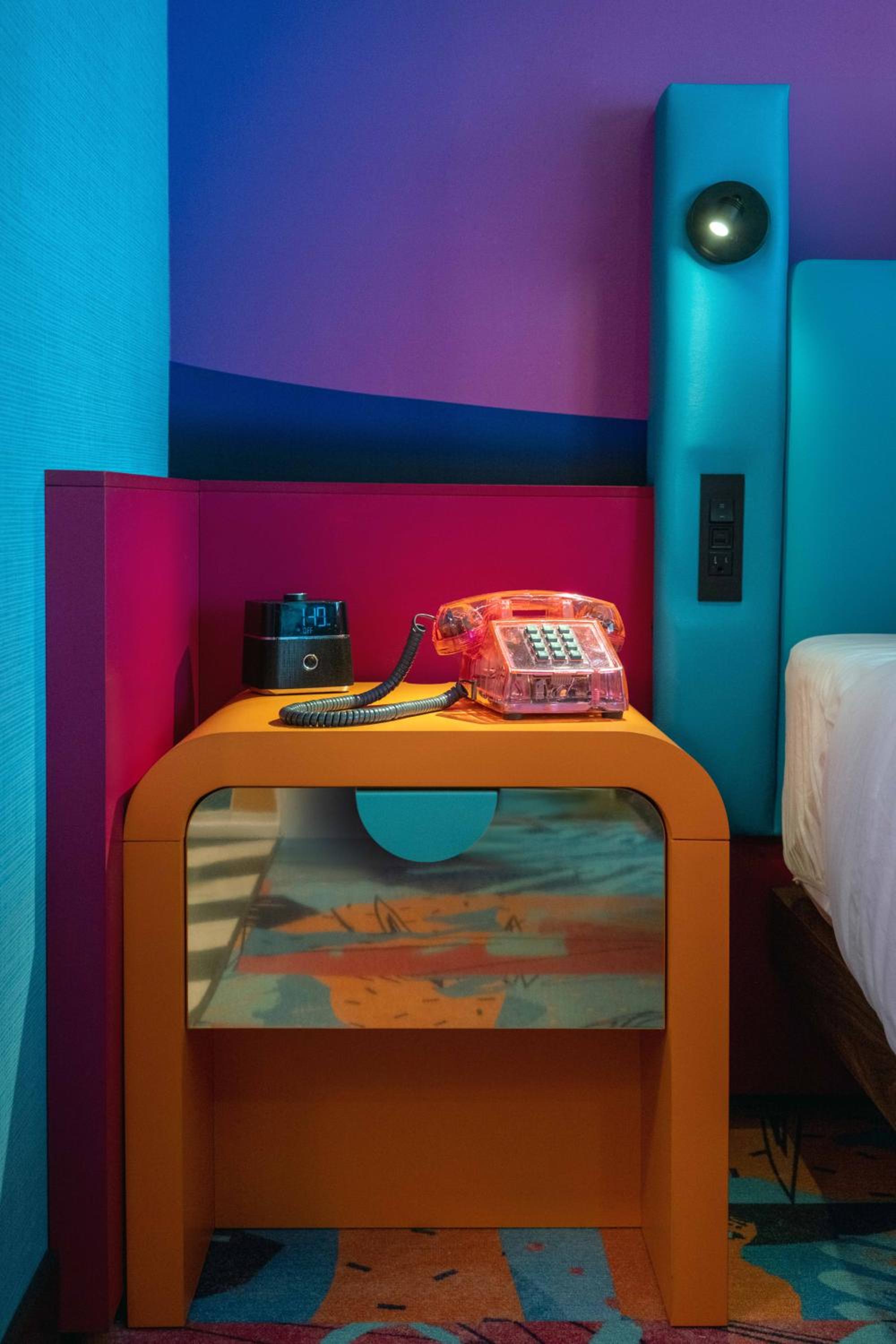 Rebel Room  - Photo 11