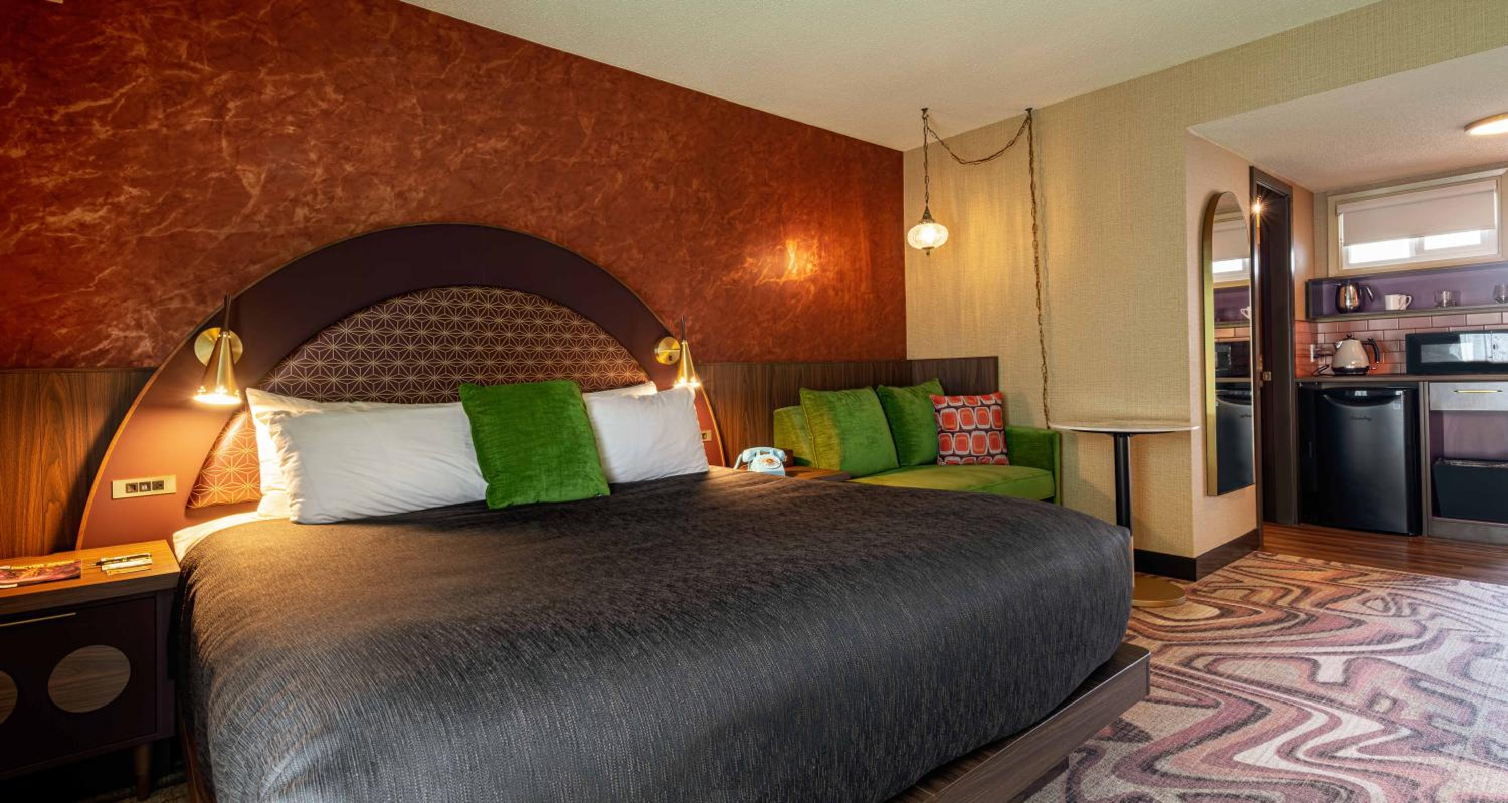 Zed King Bed - Photo 18