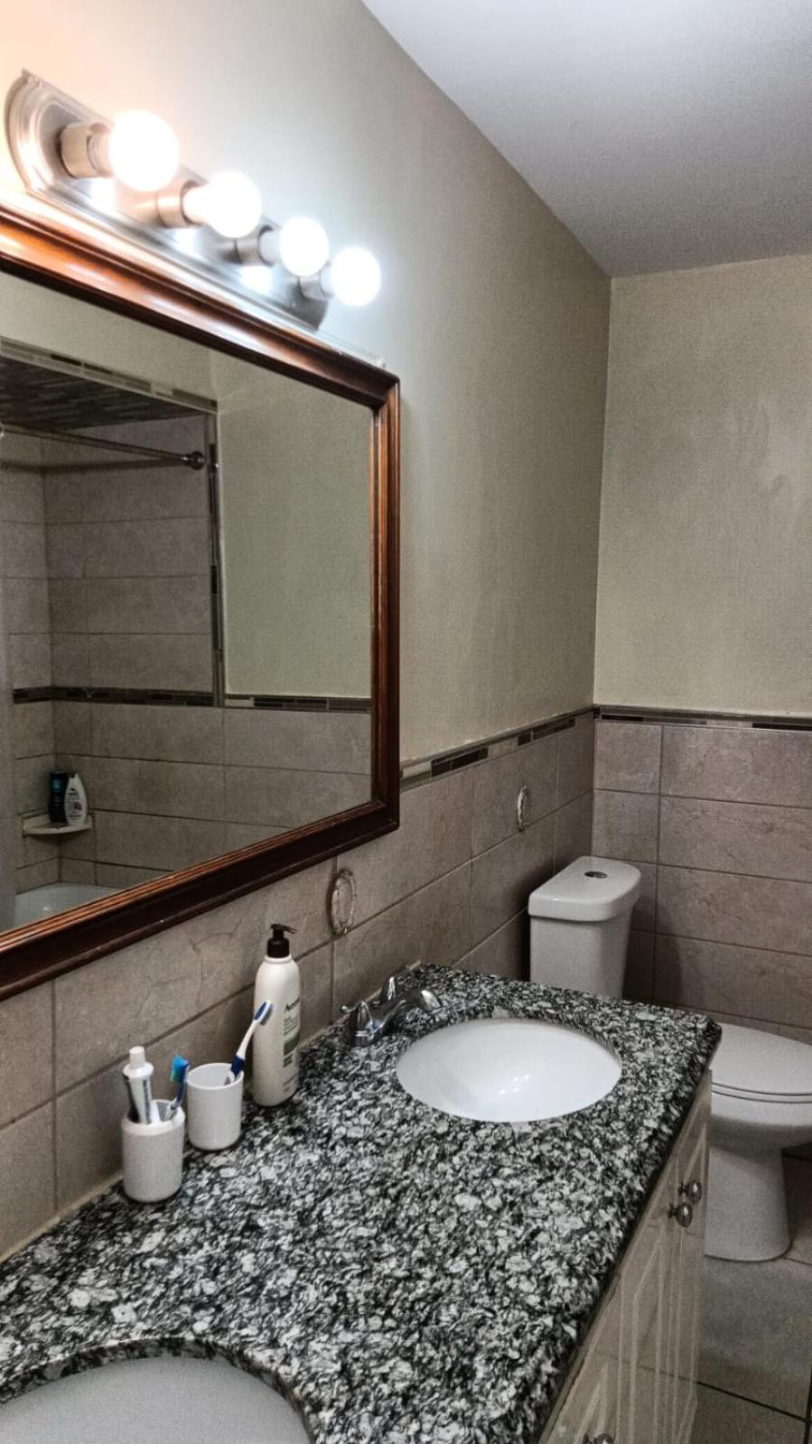 Double Room With Shared Bathroom photo 3