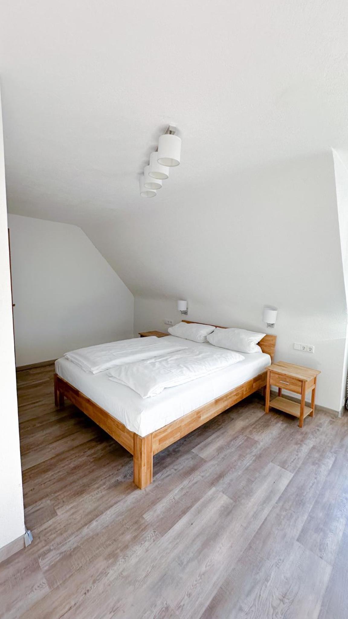 Double Room - Photo 2