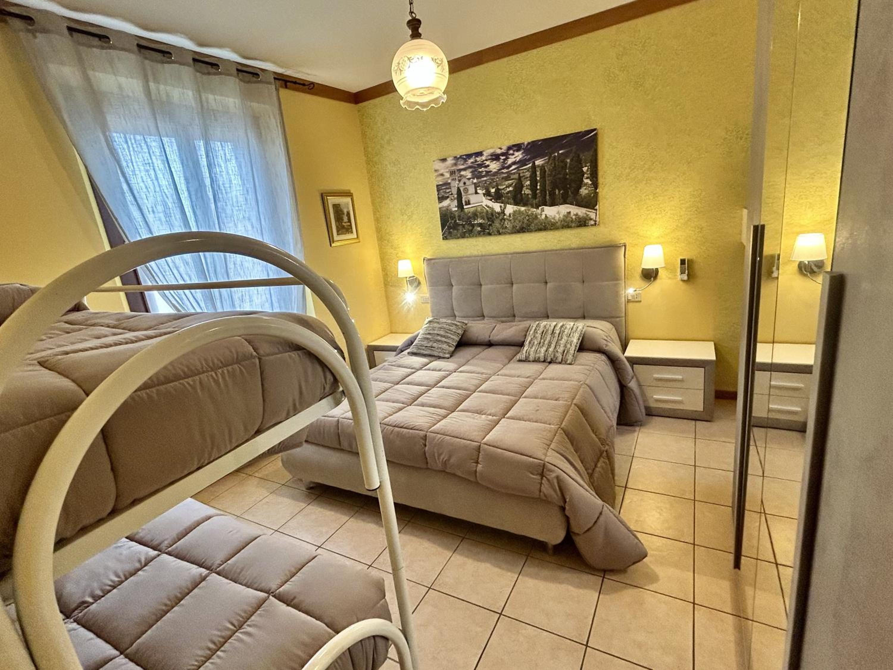 Superior One-Bedroom Apartment