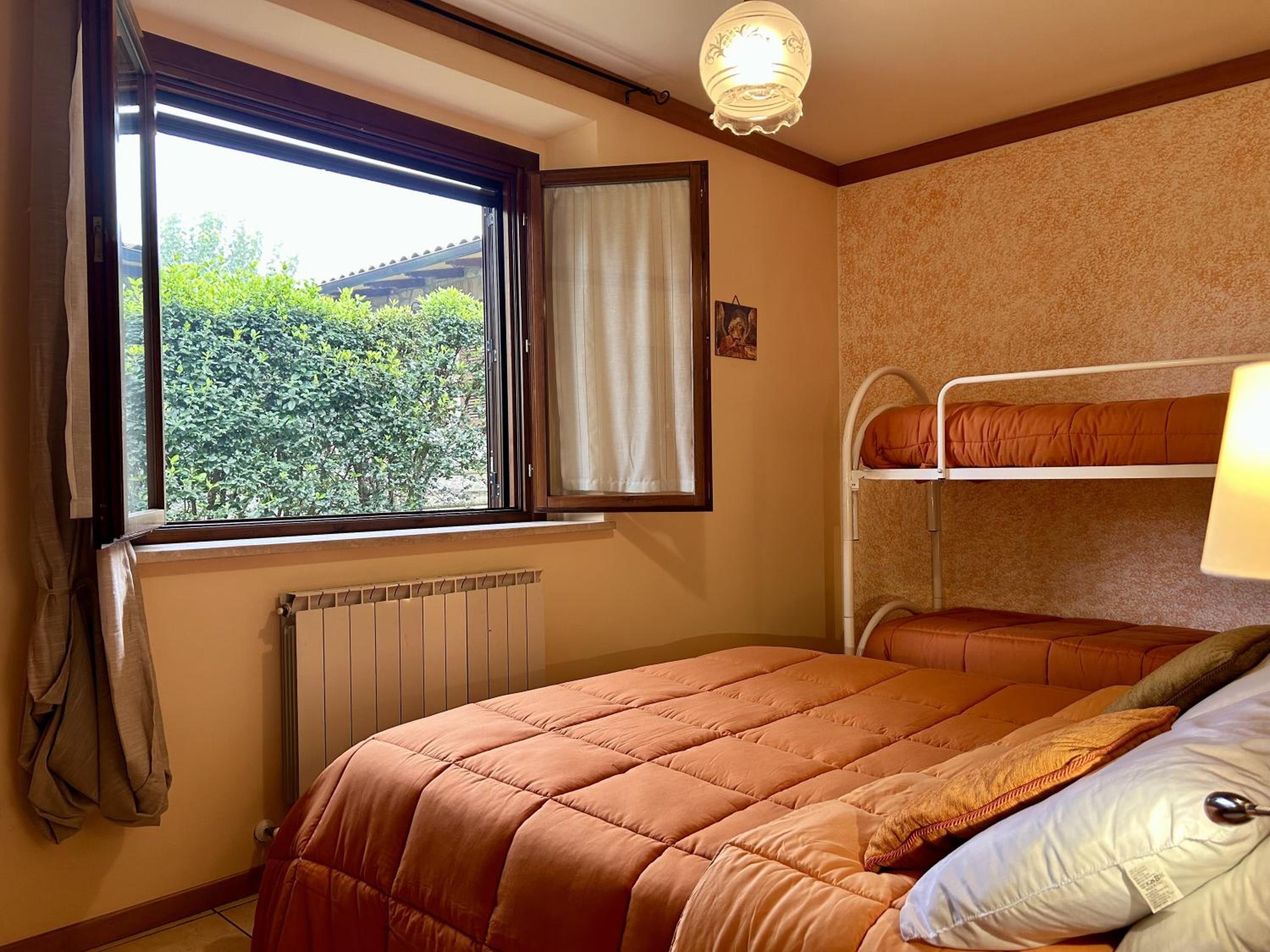 Superior One-Bedroom Apartment