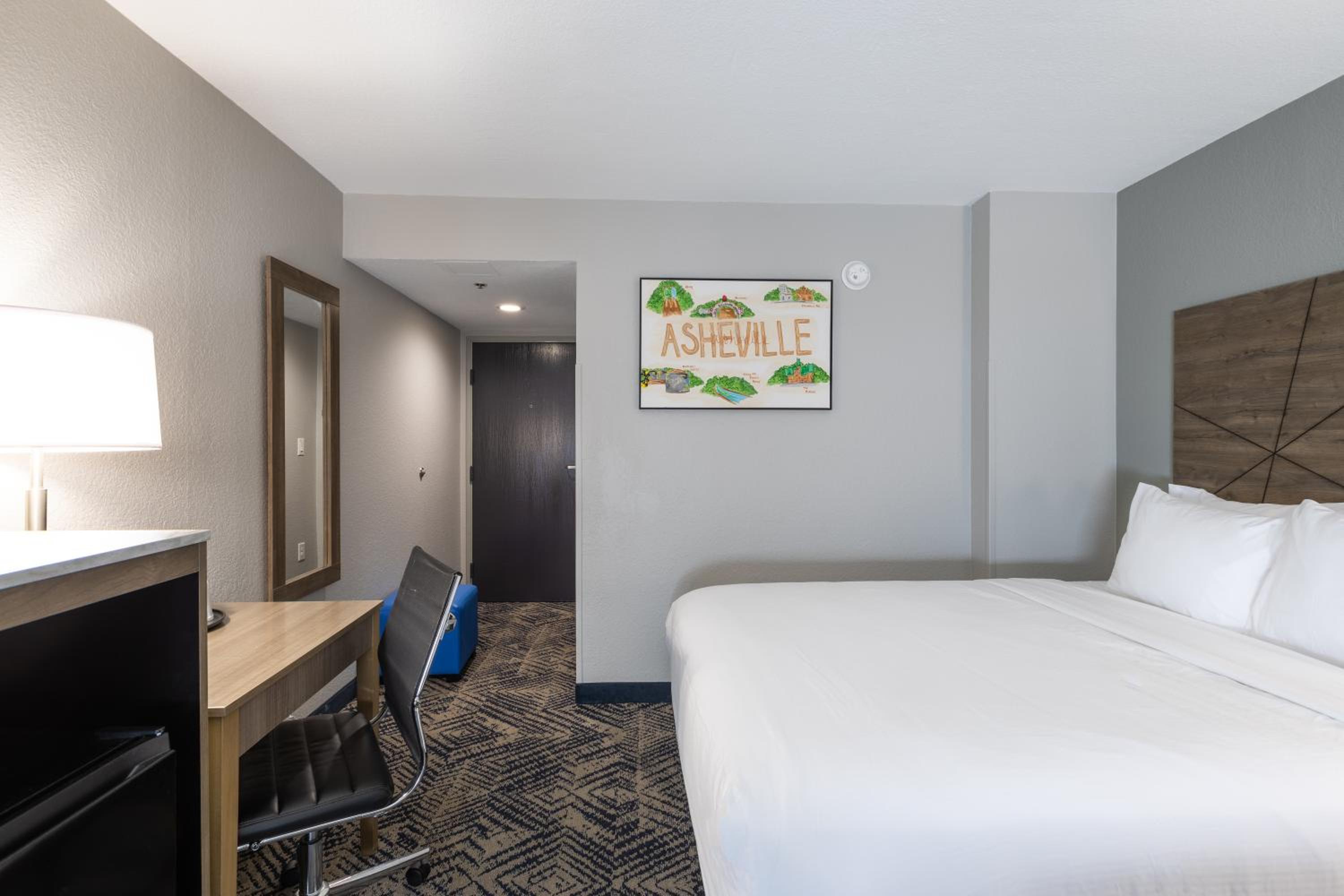 King Suite - Photo 8