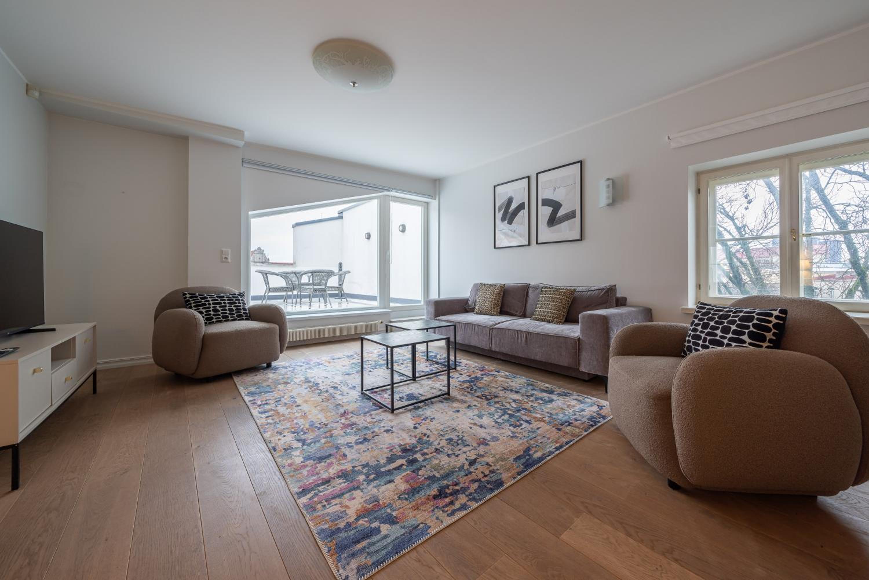 Two-Bedroom Apartment With Terrace photo 1