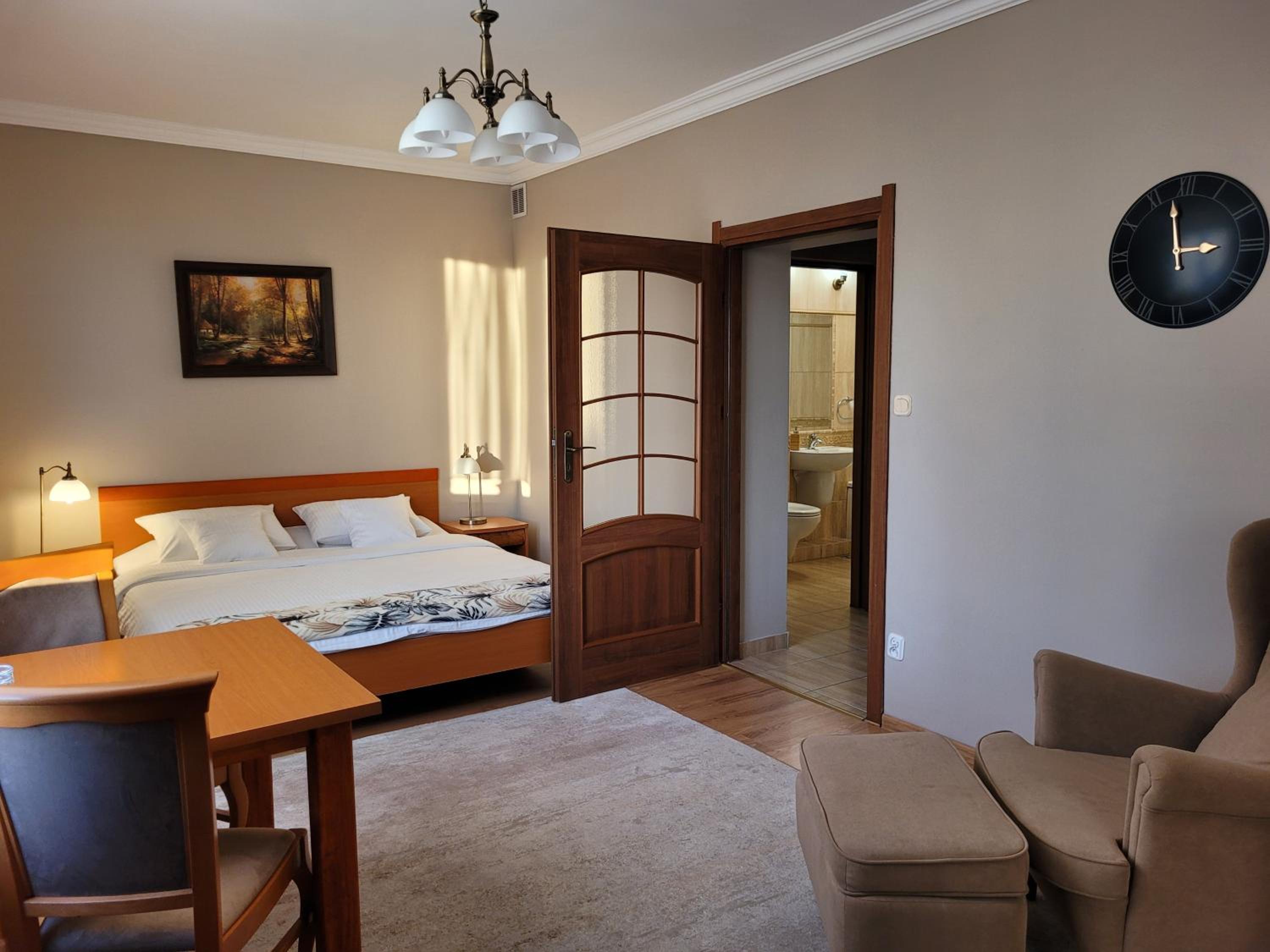 Deluxe Double Room with Bath