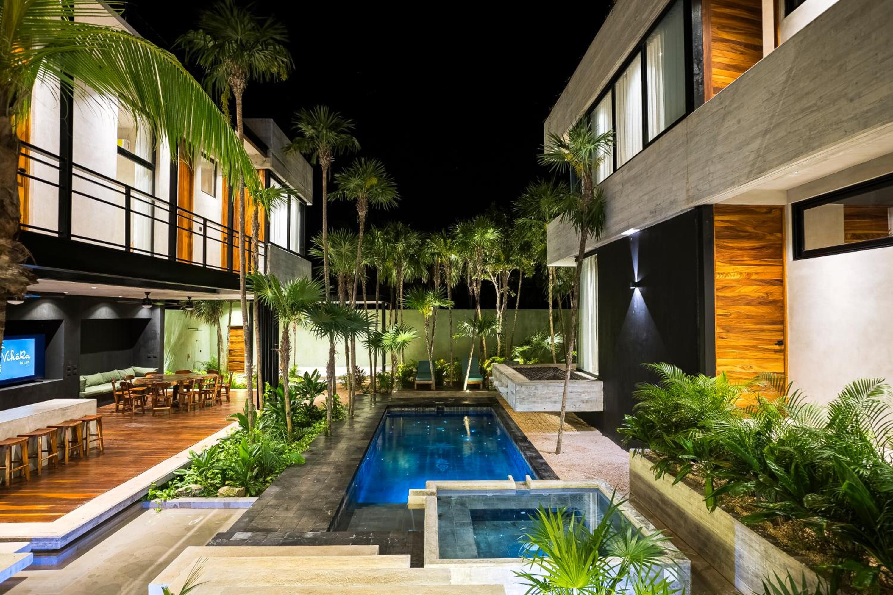 Villa photo 2