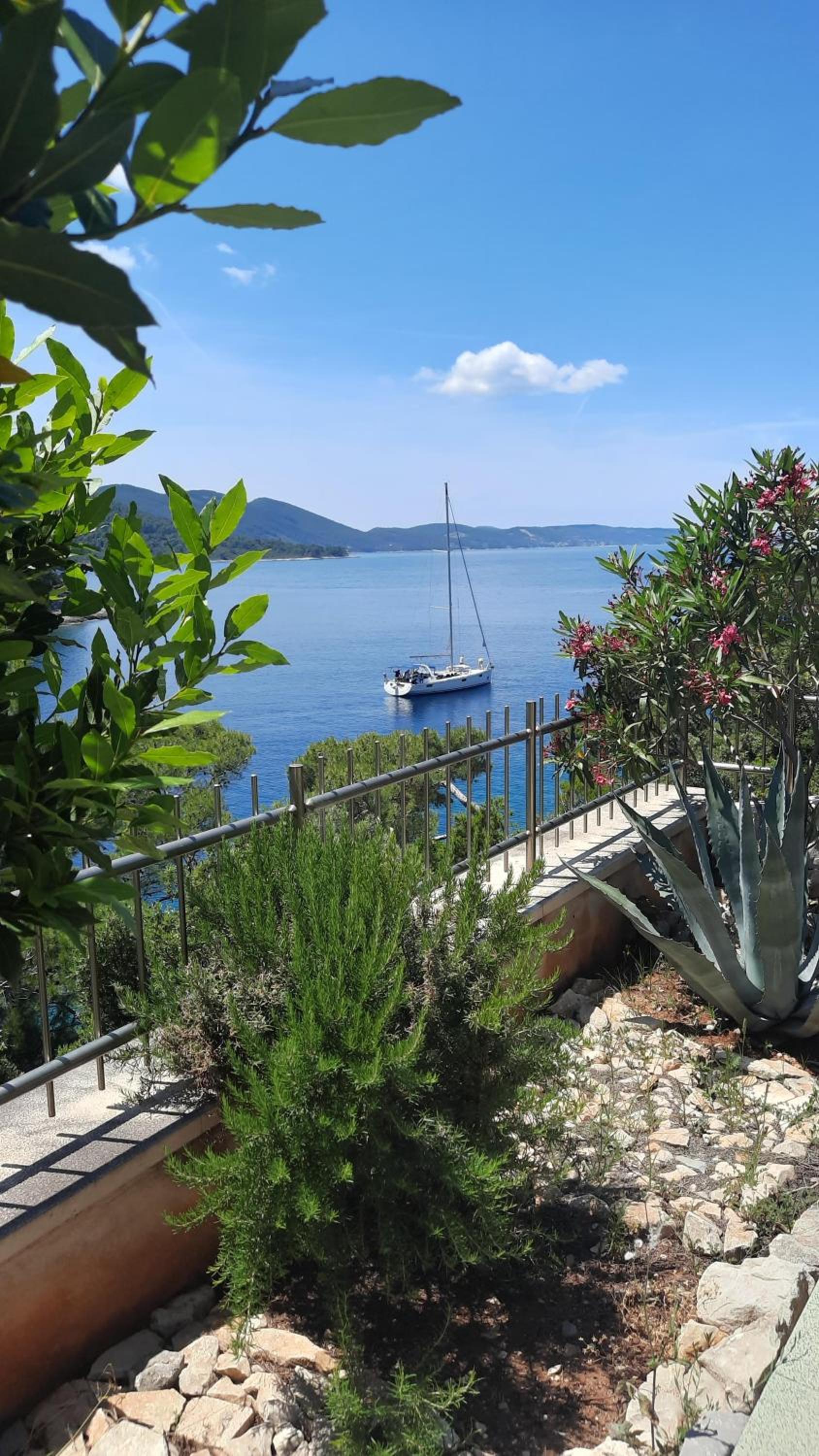 Villa photo 3