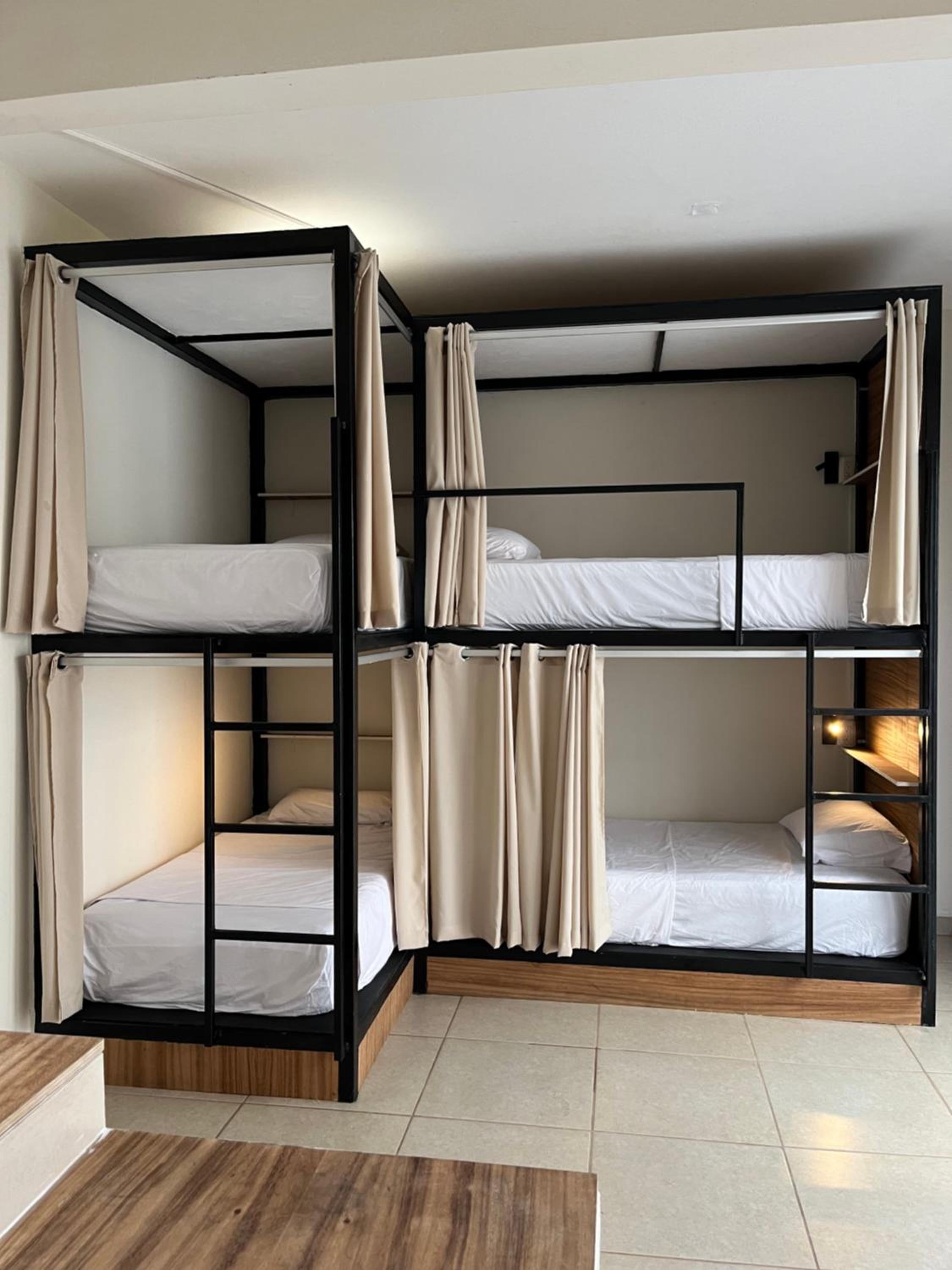 Bed in 6-Bed Mixed Dormitory Room