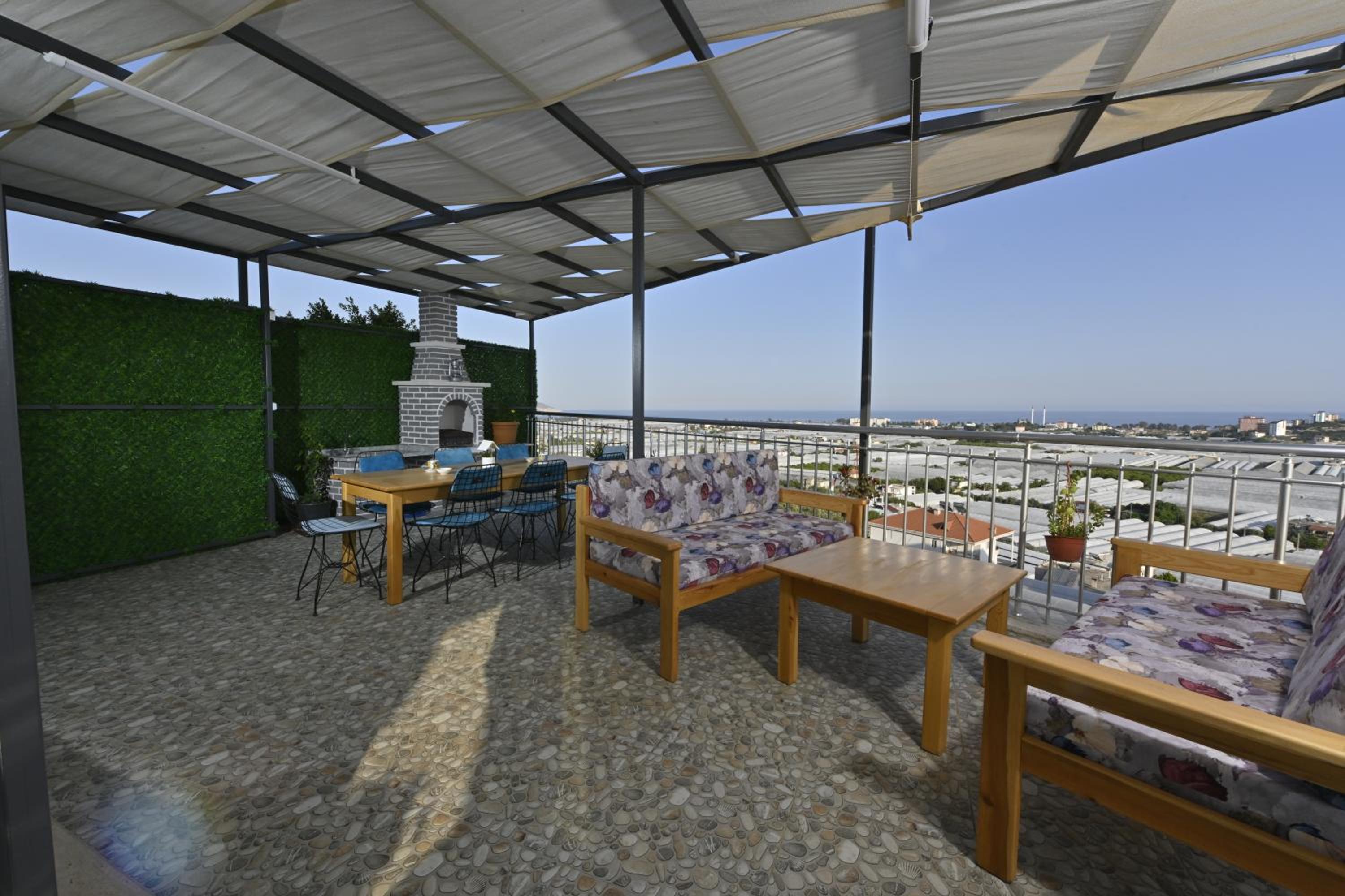 Villa photo 3