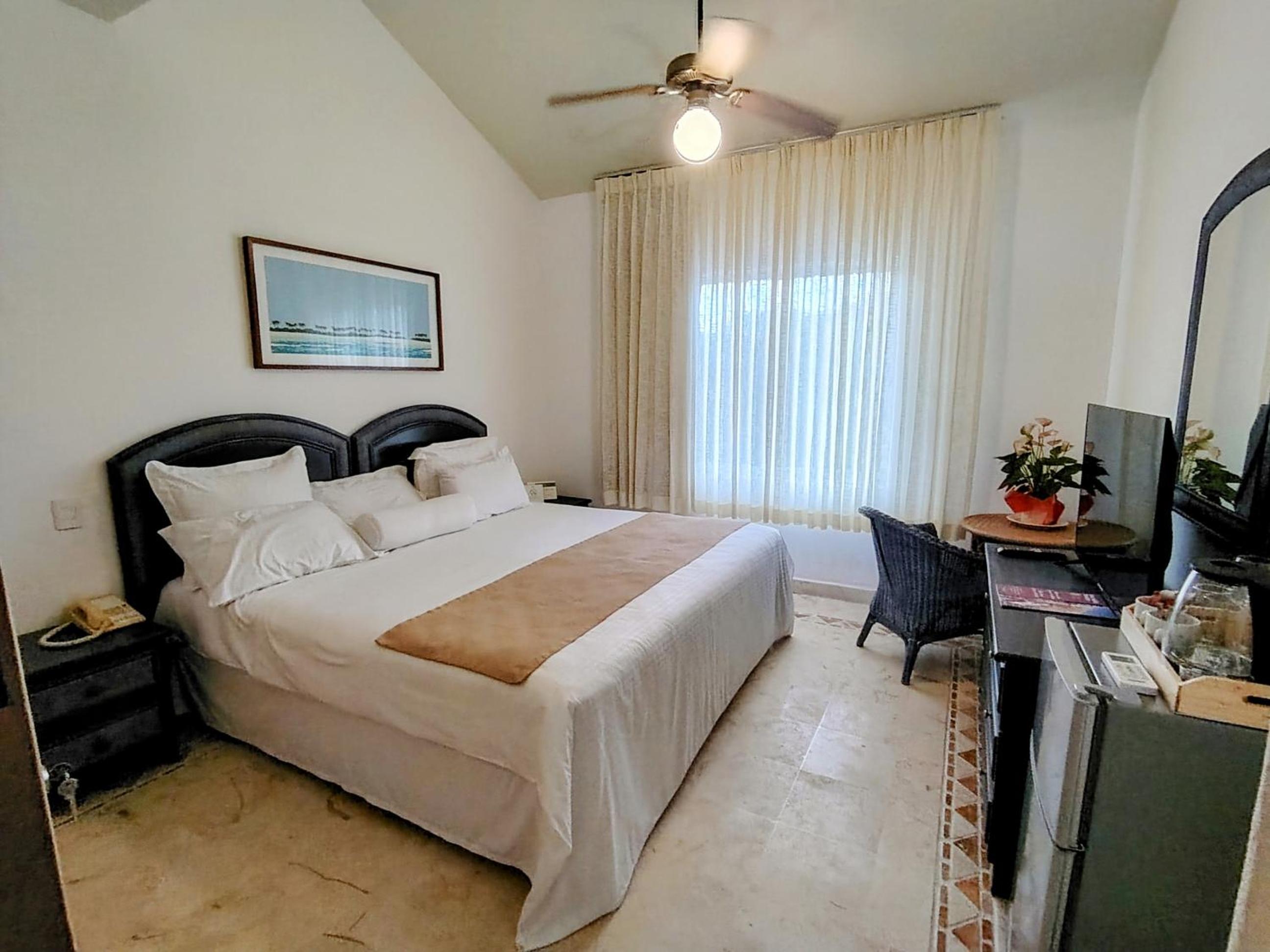 King Room with Garden View