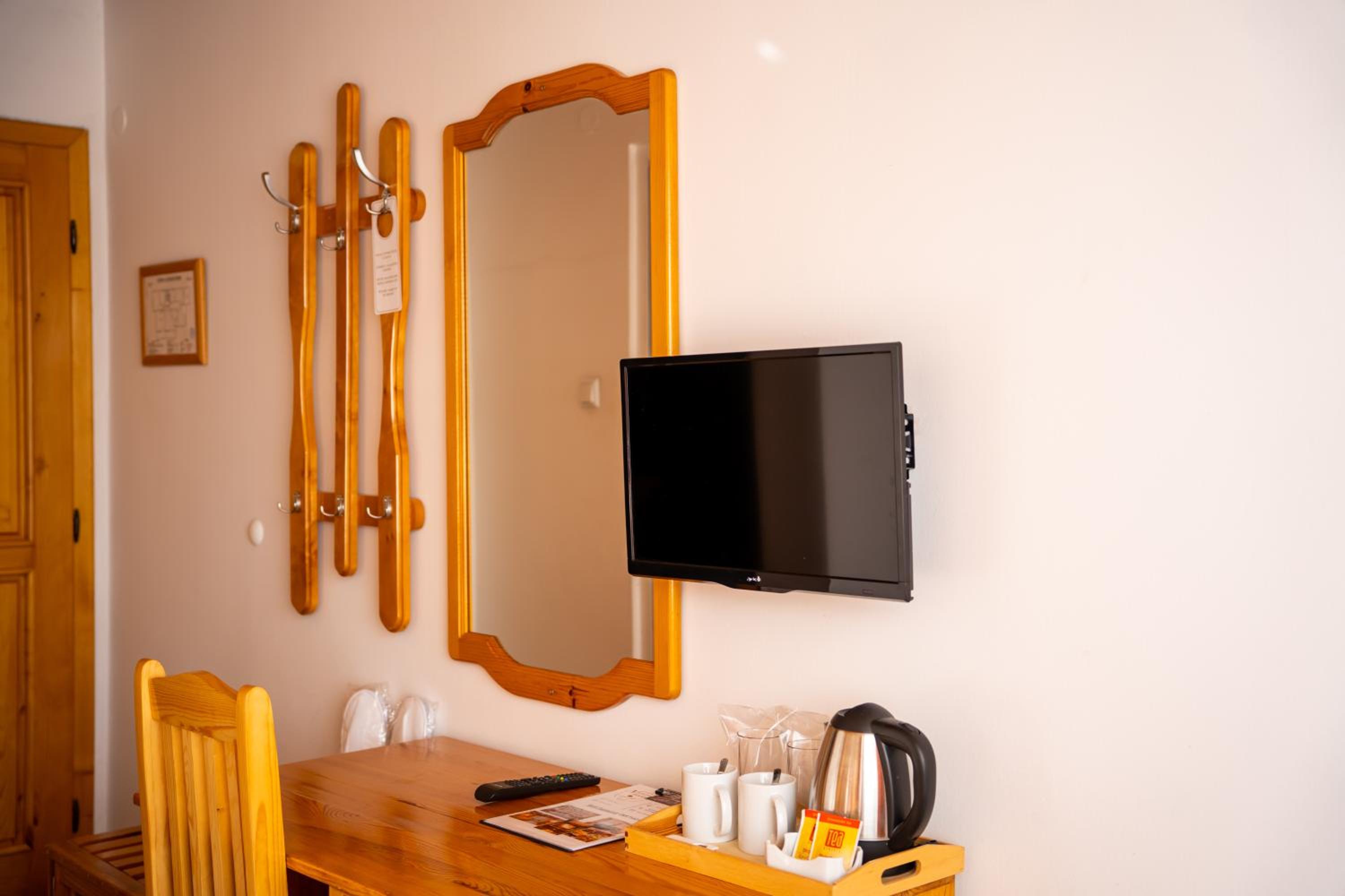 Double or Twin Room with Balcony photo 1